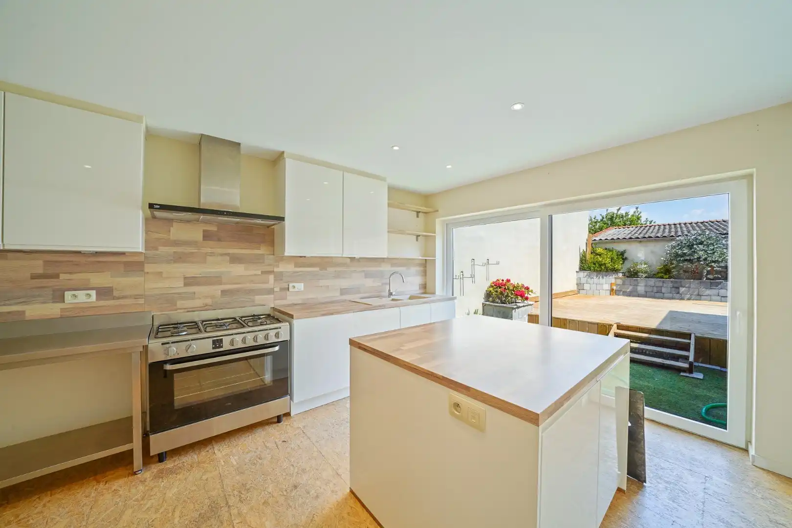 Energiezuinige woning met 4 slaapkamers, tuin en extra open ruimte foto 6