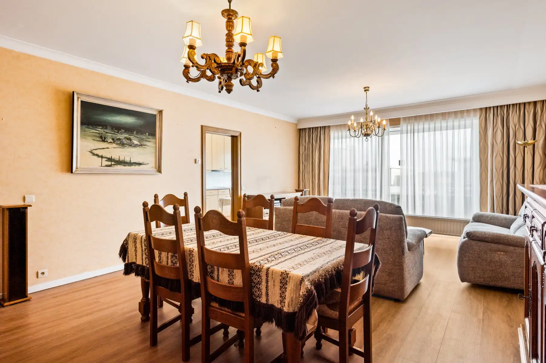 Goed gelegen 3-slaapkamerappartement op de 4de verdieping met 2 terrassen foto 3