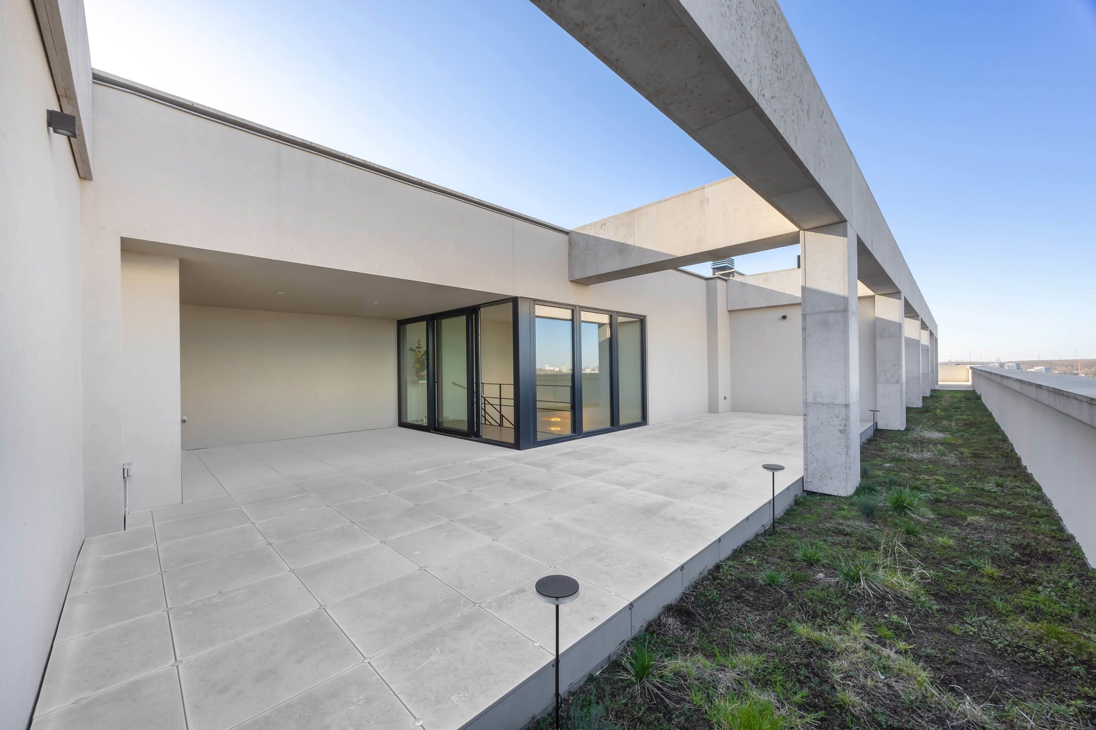 Luxueuze Penthouse op het Nieuw-Zuid met dakterras foto {{pictureIndex}}