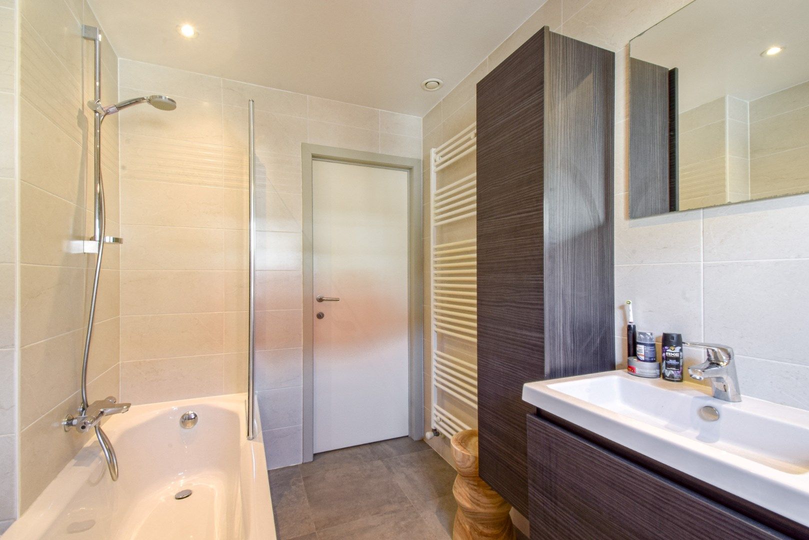 Instapklaar appartement met twee slaapkamers en prachtig zonneterras te Leffinge foto 9