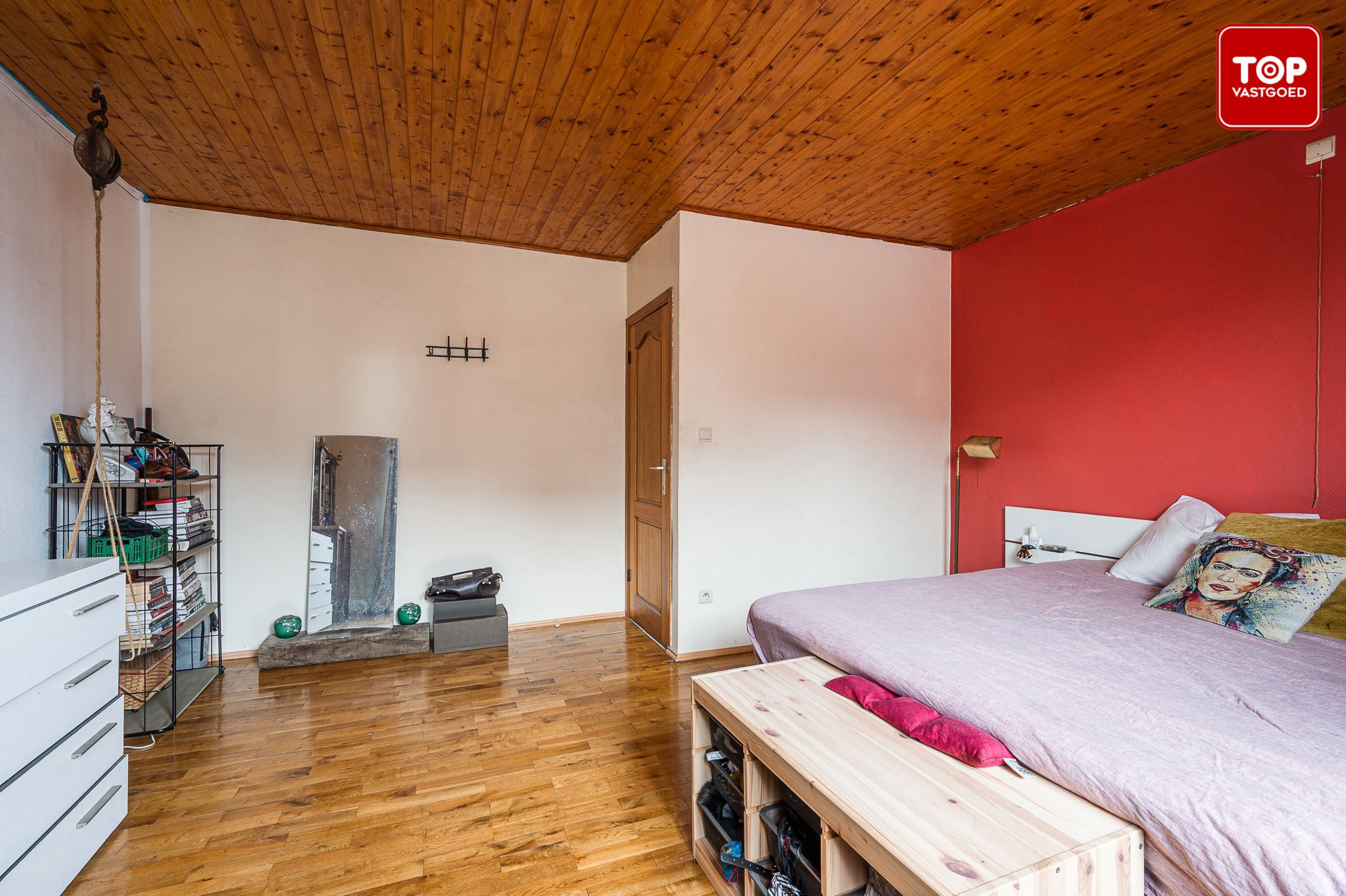 Instapklare woning met 3 slaapkamers en grote tuin foto 15