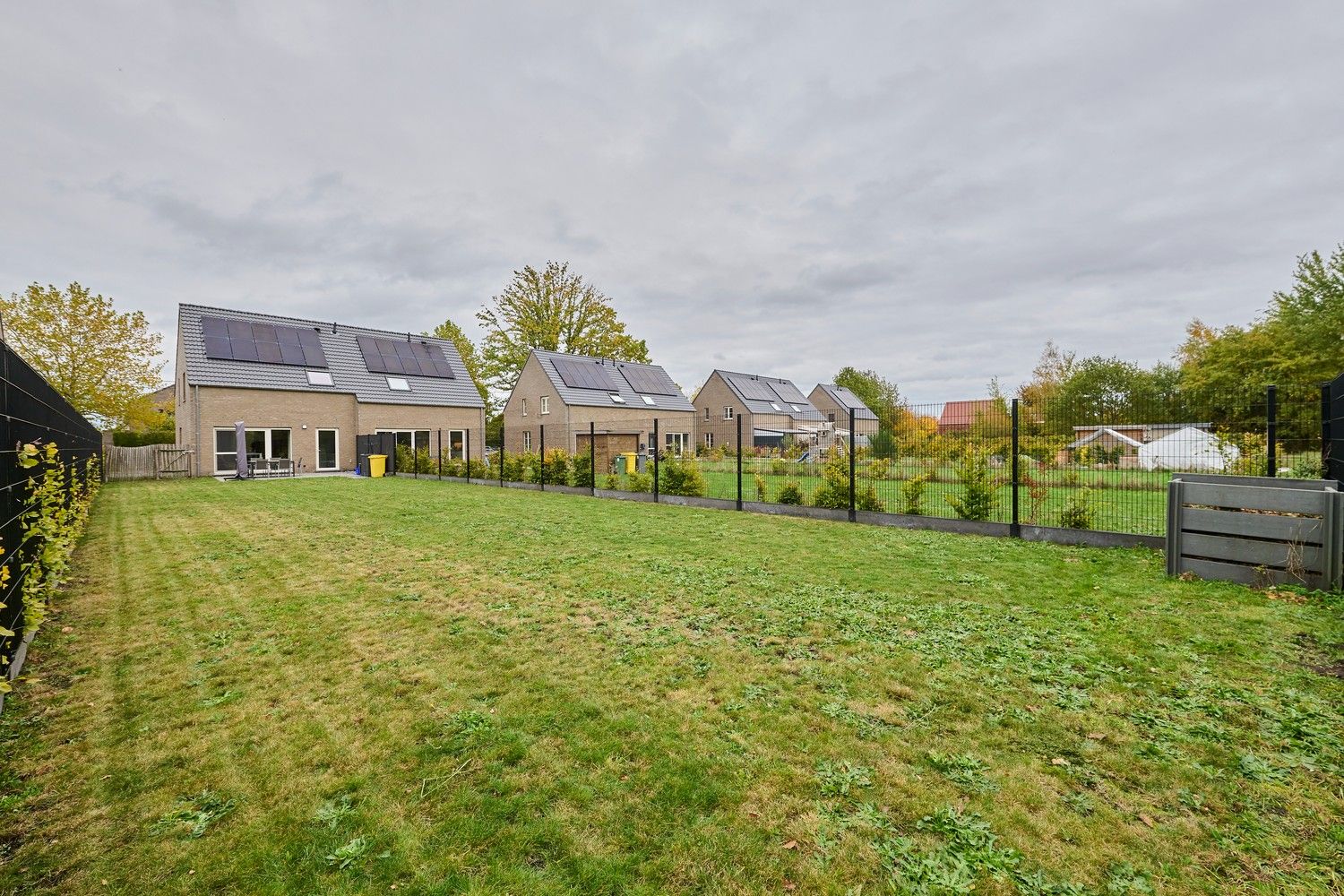 Moderne nieuwbouw woning - instapklaar en energiezuinig foto 22