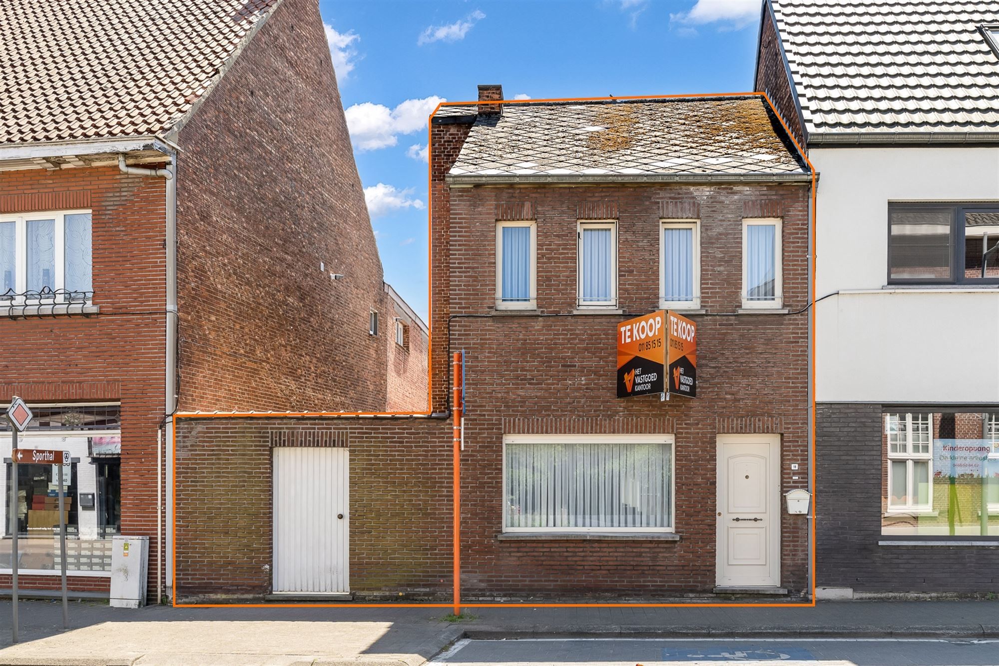 Hoofdfoto van de publicatie: IDEALE STARTERSWONING OF INVESTERINGSPAND GELEGEN TE BEVERLO-DORP