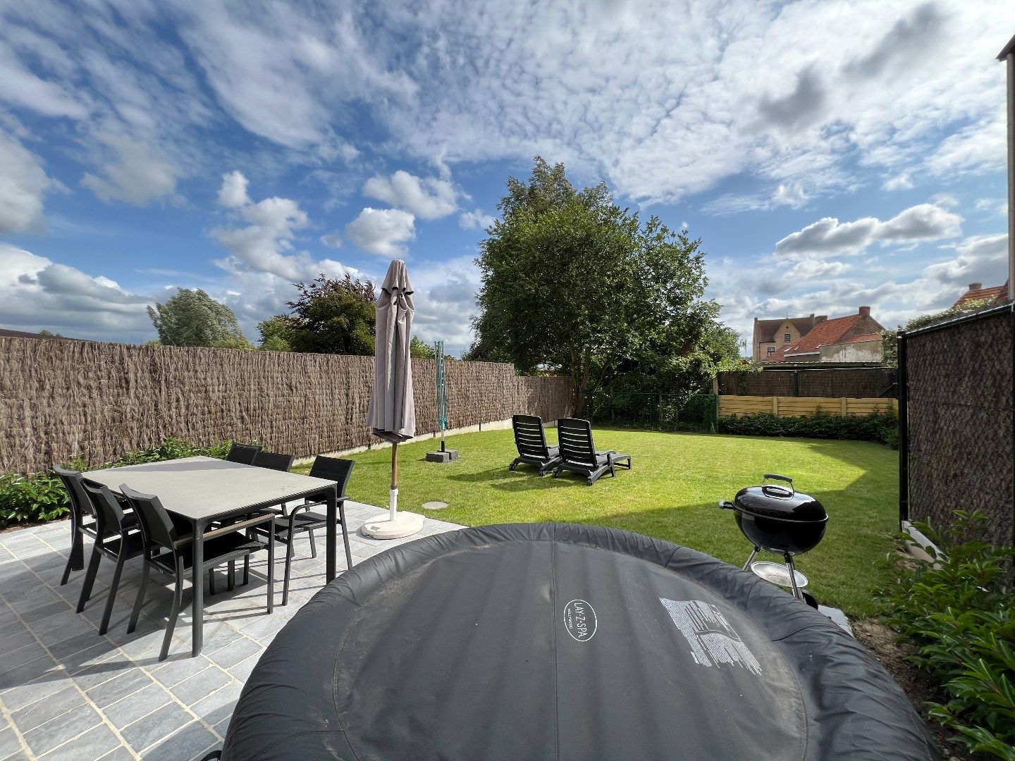 Gezellige nieuwbouwwoning met zonnige tuin en garage foto 13