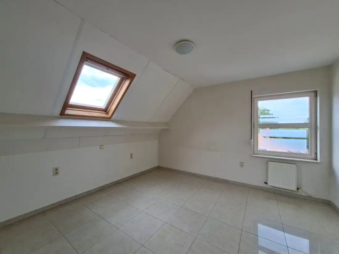 Goed gelegen duplex appartement te Lommel foto 8