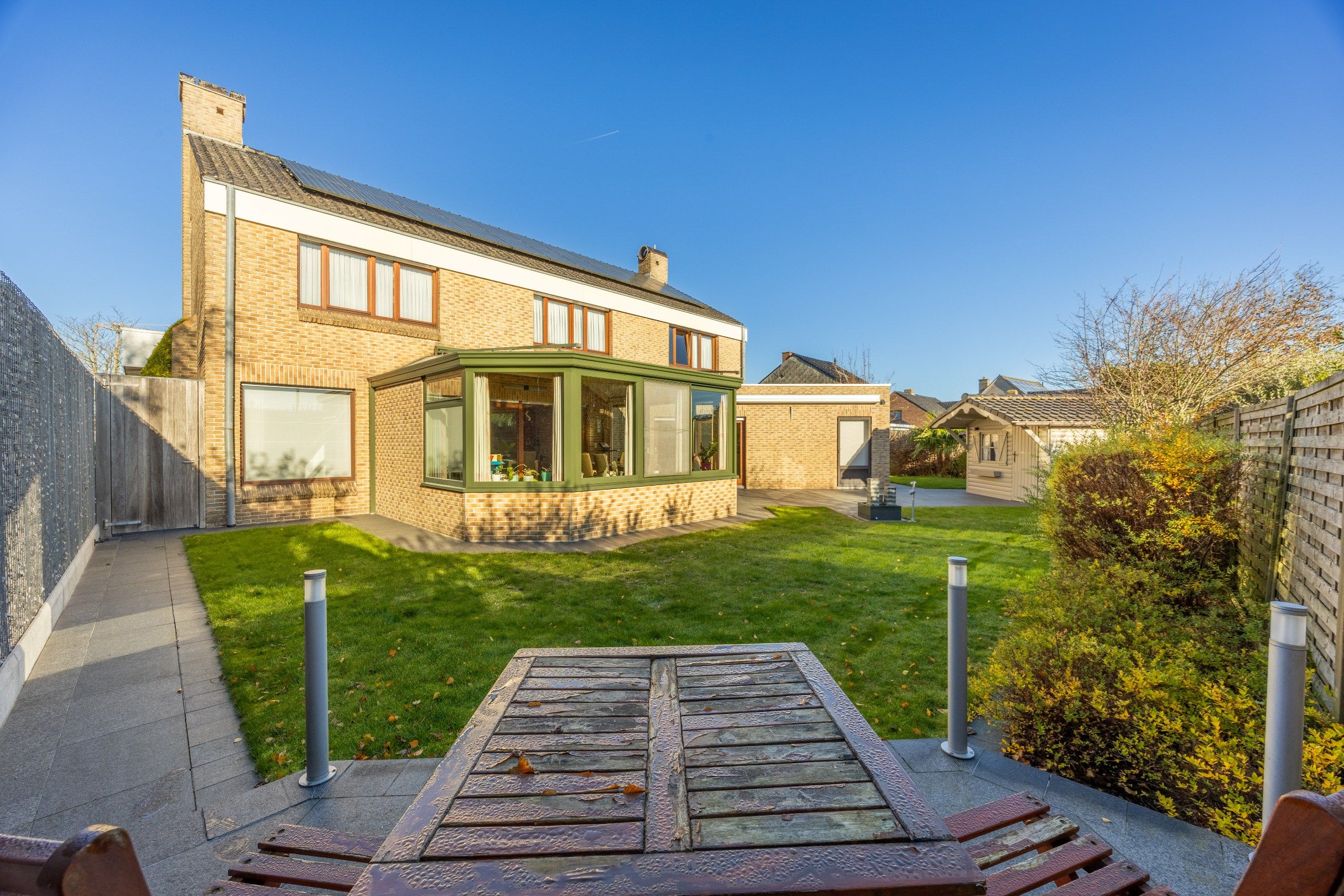 UNIEKE EIGENDOM MET ATELIER OP 960 M² foto 6