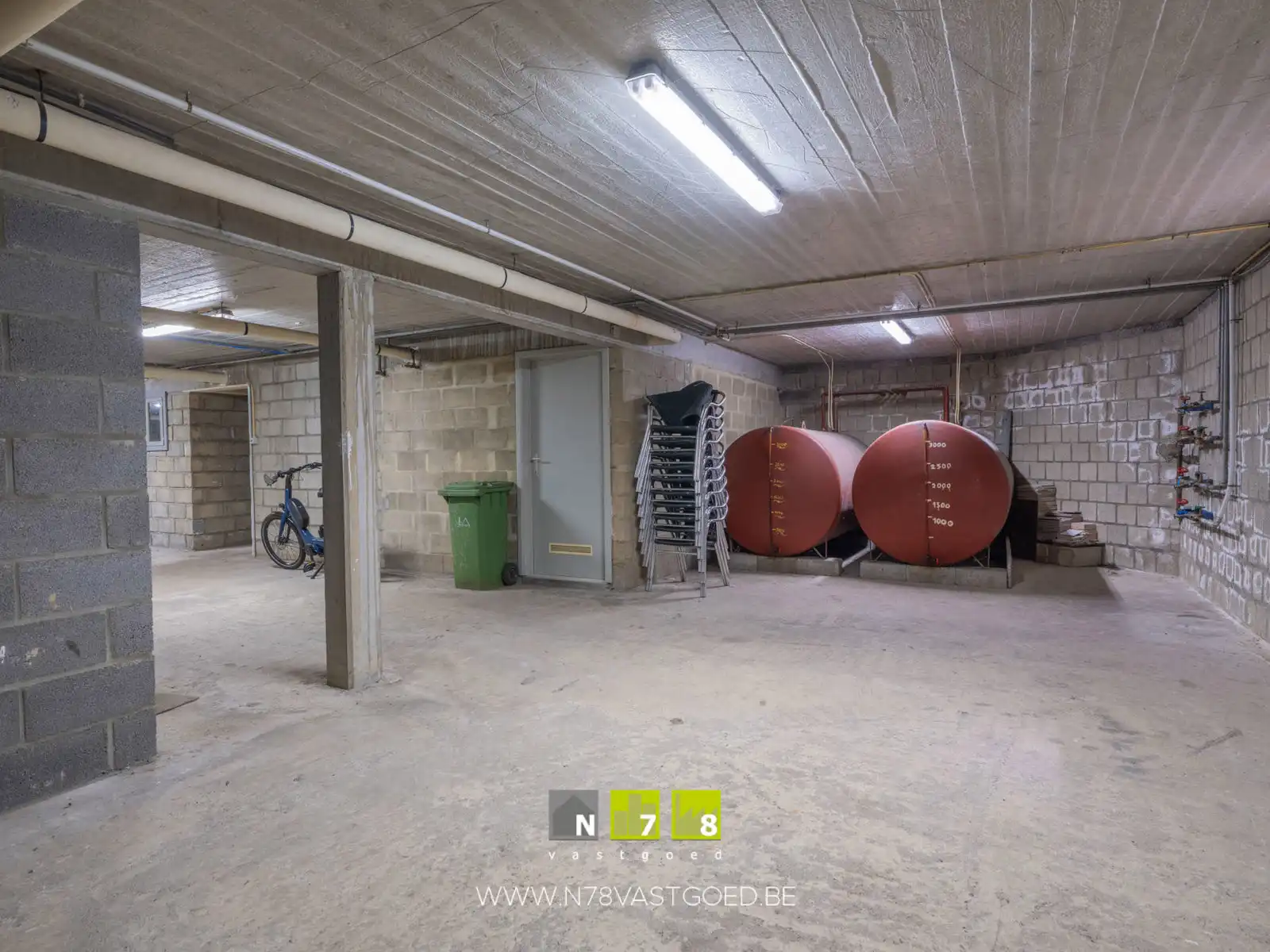 Gebouw te koop foto 36