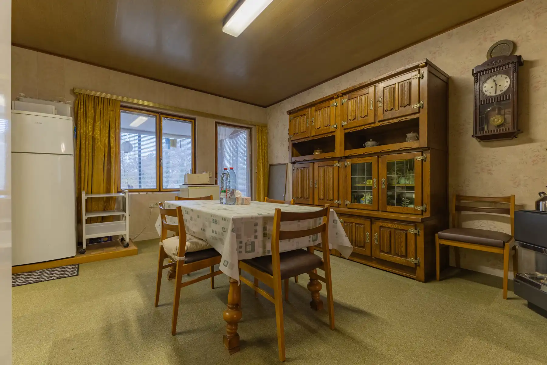 Gunstig gelegen te renoveren woning, 2 slaapkamers en tuin foto 7