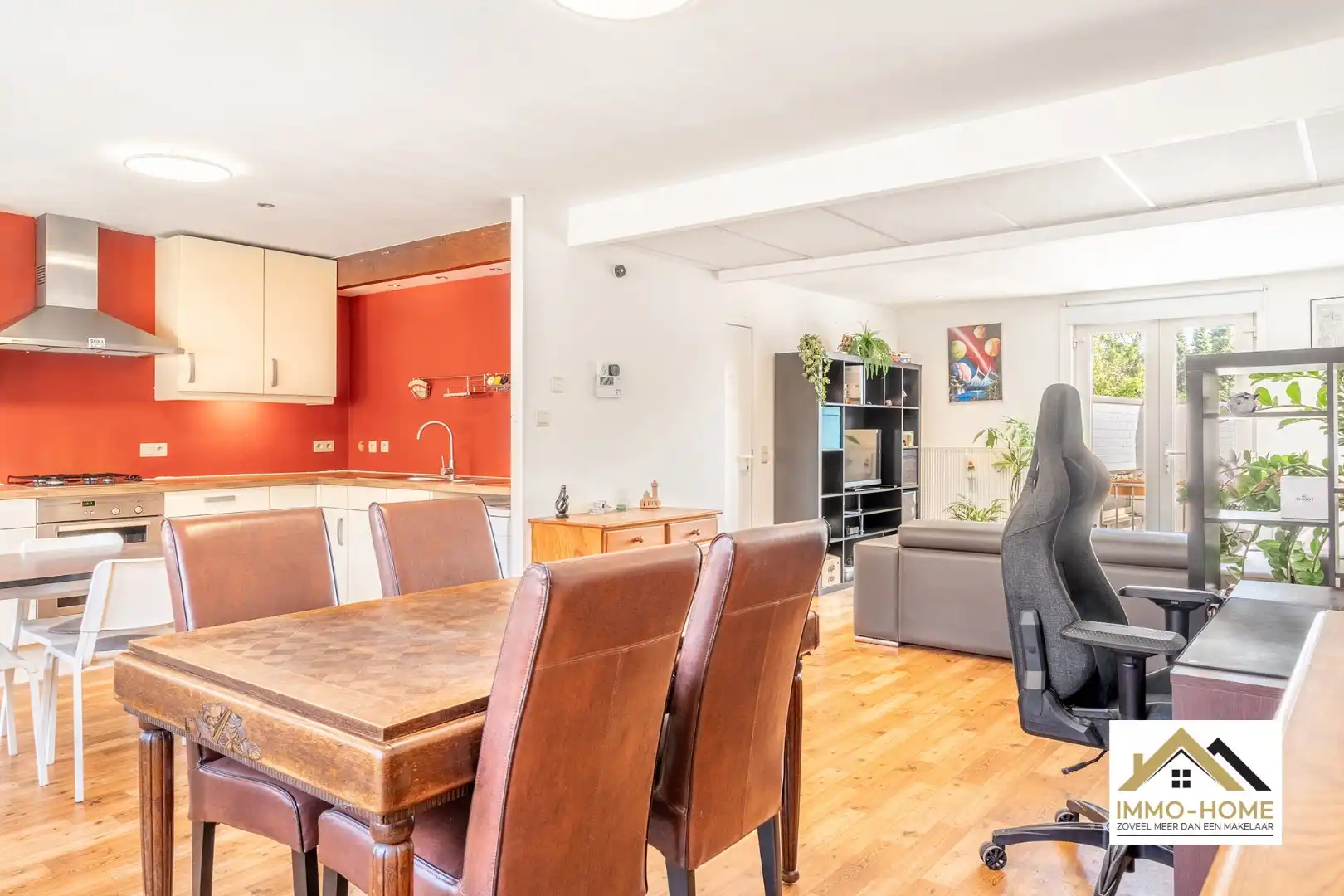 Riante bel-etage op perceel van 960m2 grond  foto 4