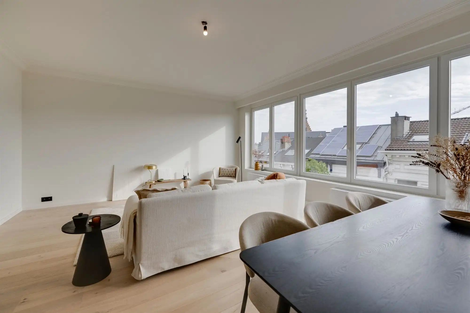 Gerenoveerd appartement met 3 slaapkamers nabij 't Zuid foto 6