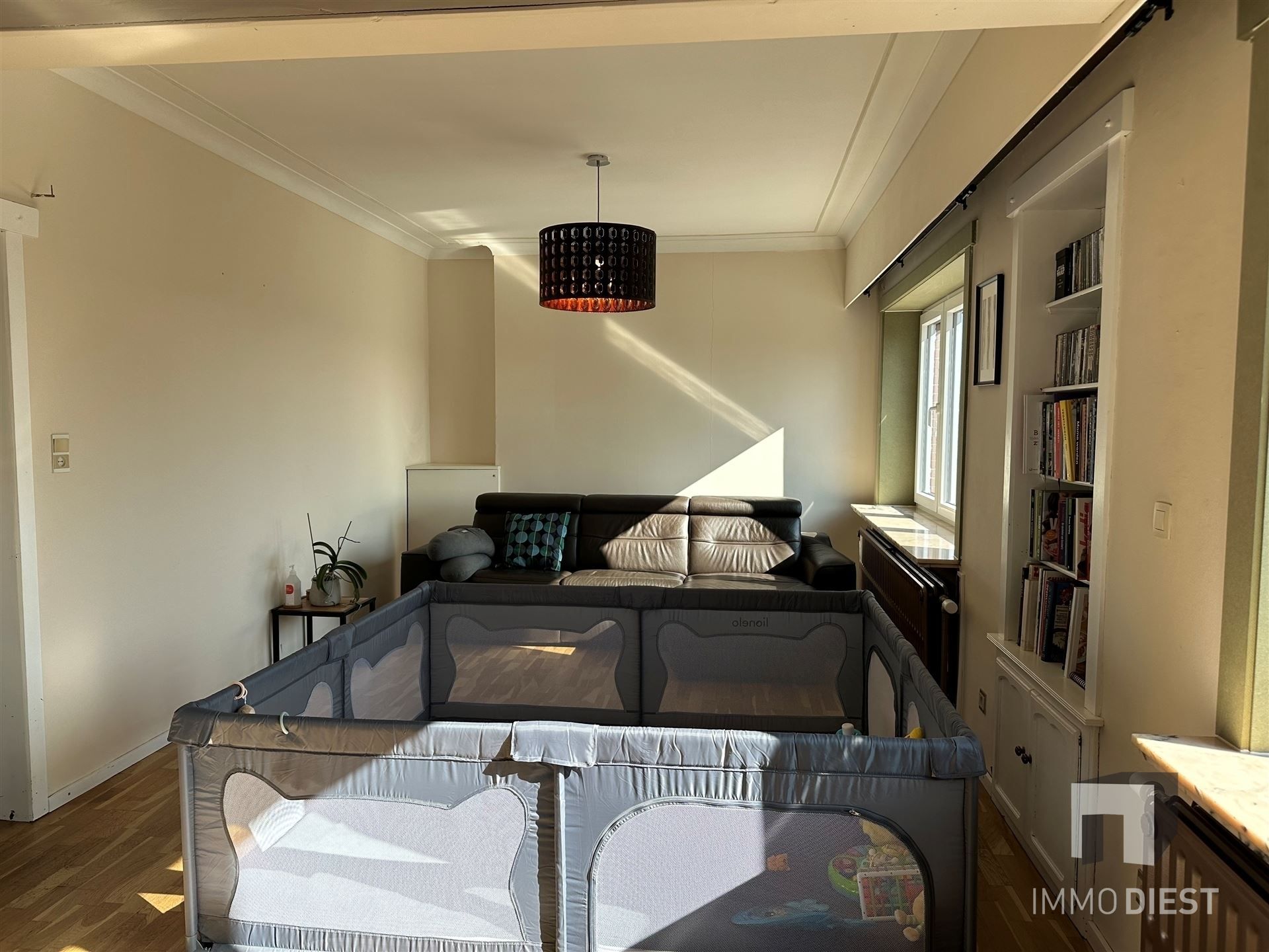Unieke woning met praktijk en bouwgrond op zichtlocatie foto 26