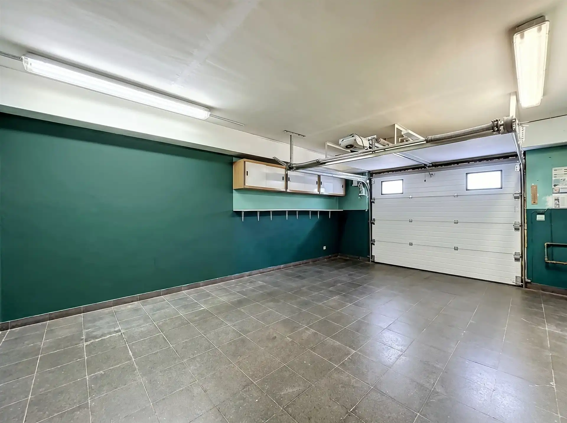 Ruime woning met 4 slaapkamers en garage gelegen in gunstige omgeving te Belsele! foto 21
