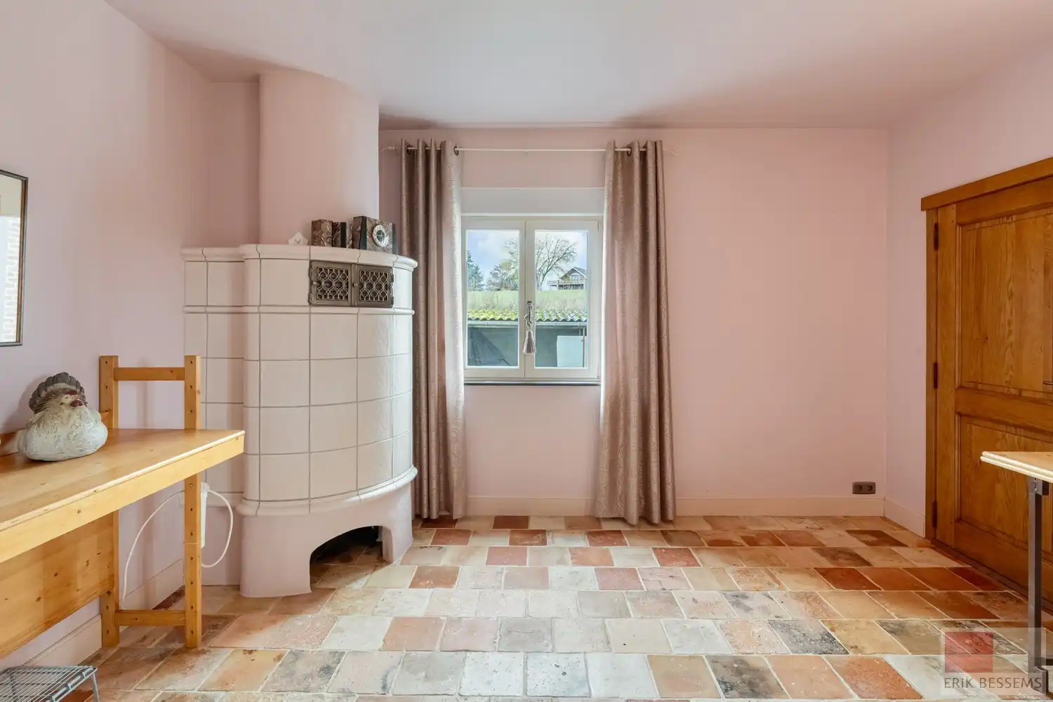 Landhuis met vrij uitzicht, &nbsp;5 slaapkamers, 2 badkamers, woonkamer, eetkamer/keuken. Woonopp. 277m2 gebruiksopp. 441m2, Perceelopp. 4170m2 foto 18