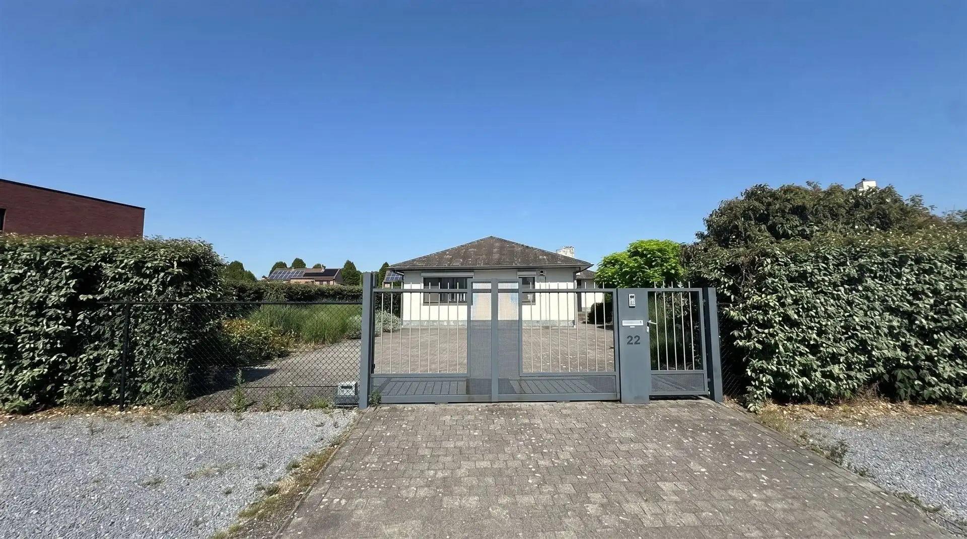 Vrijstaande gelijkvloerse woning op een perceel van 18a30ca. foto 37