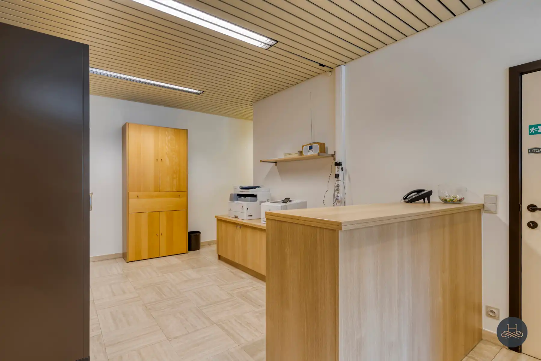 Ruim handelspand met vele mogelijkheden foto 10