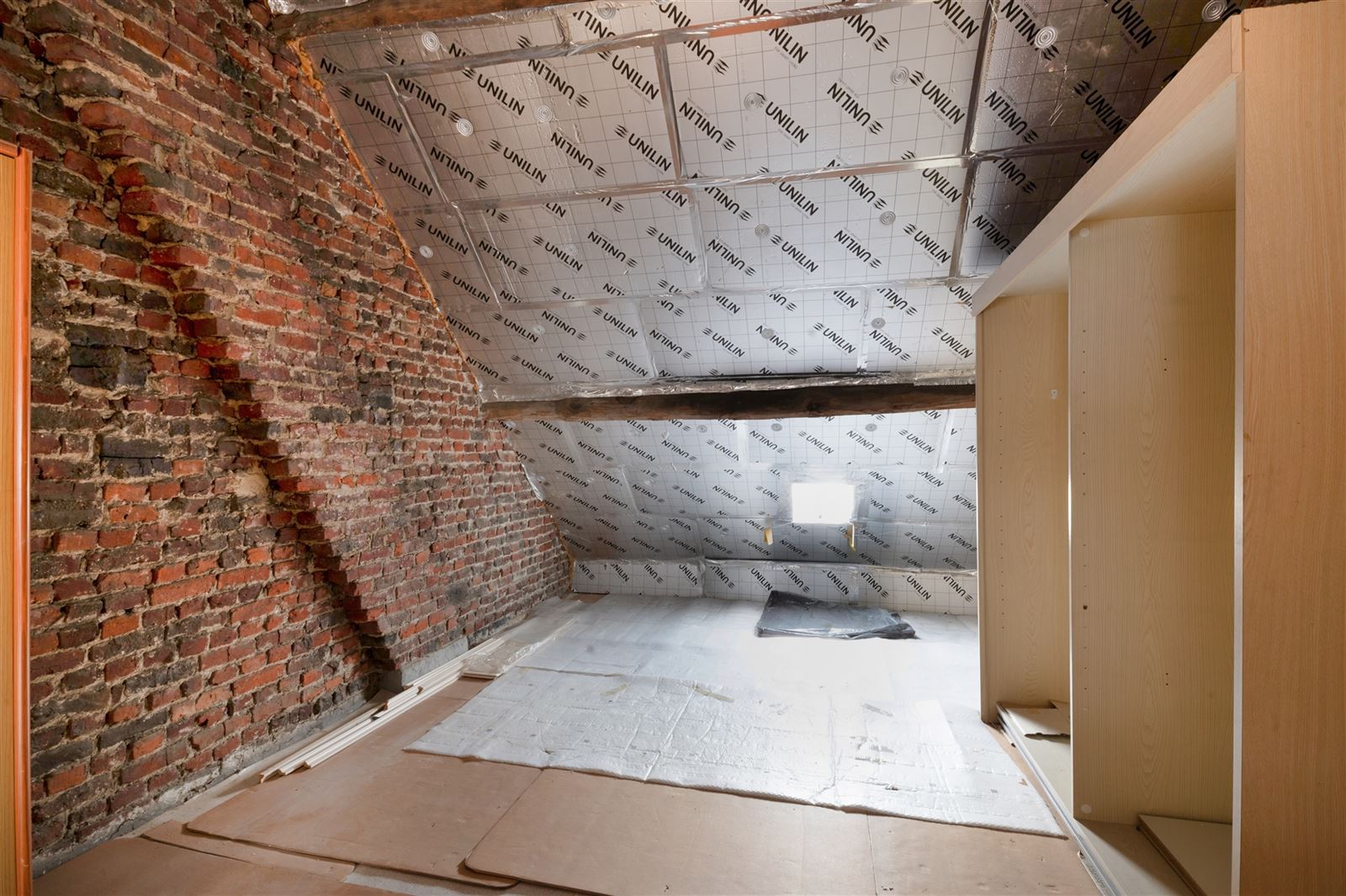 Charmante woning met stadstuin in het hart van Zottegem! foto 11