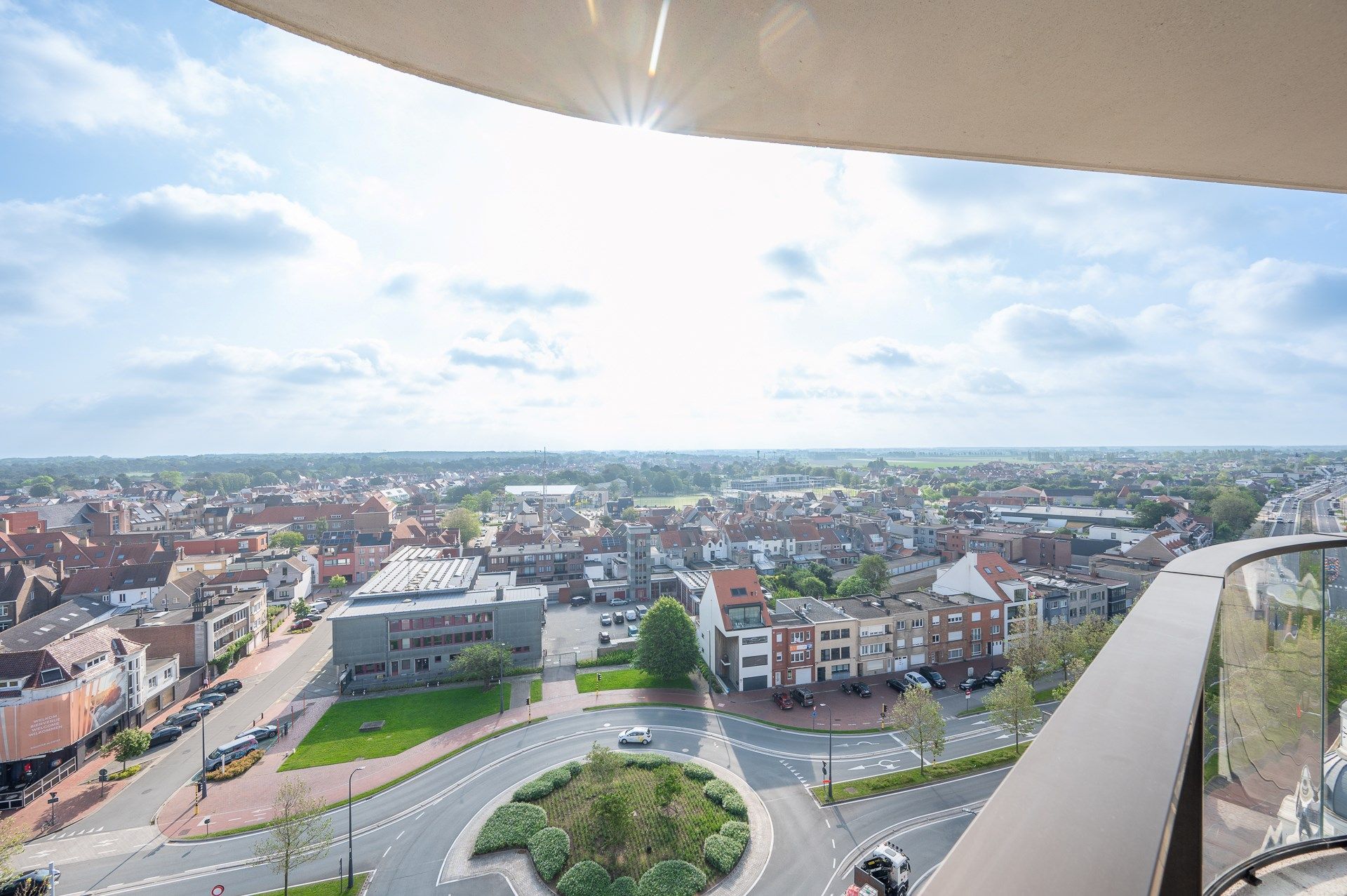 Luxueus appartement met een zeer ruim terras gelegen in de exclusieve residentie The Tower. foto 14