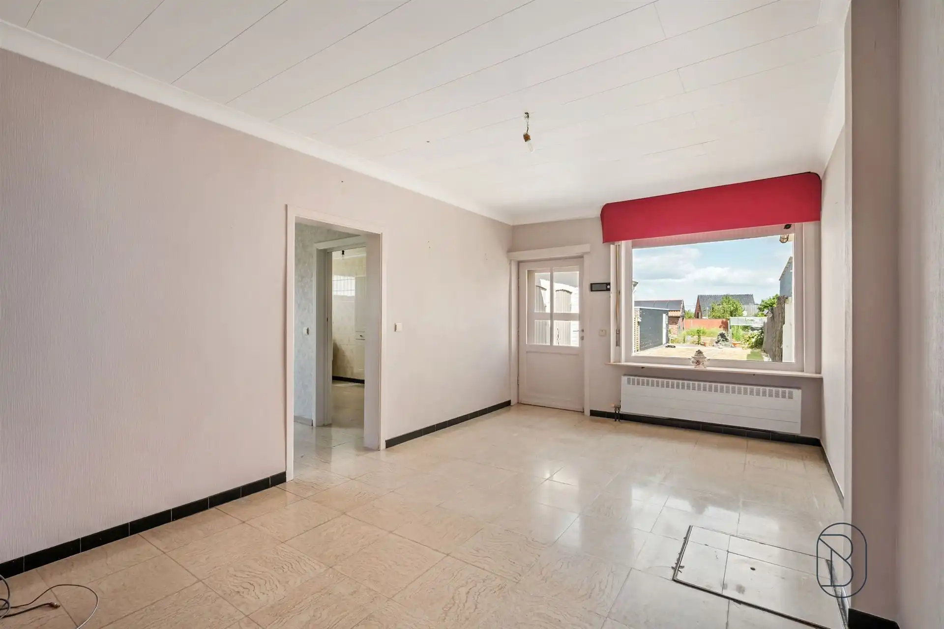 Ruime gezinswoning met 3 slpk, tuin en garage foto 10