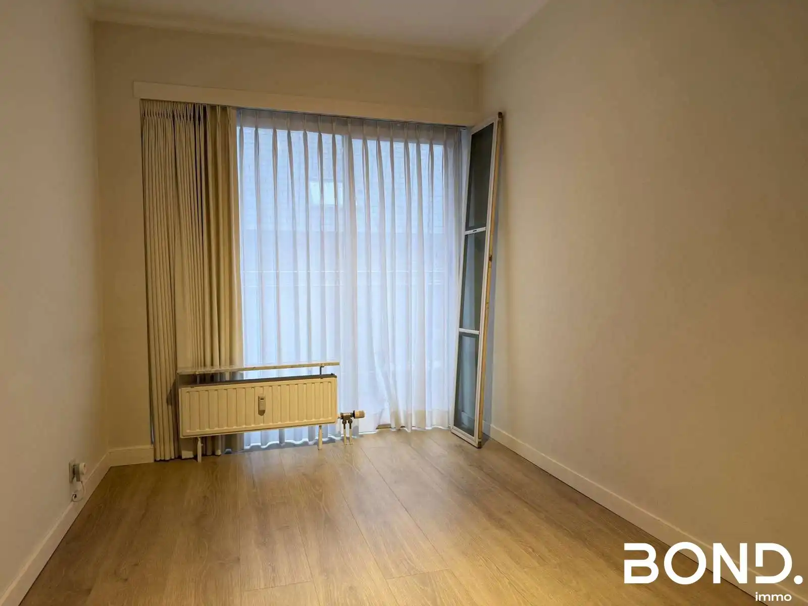 Instapklaar app met 2 kamers terras en ondergrondse parking foto 14