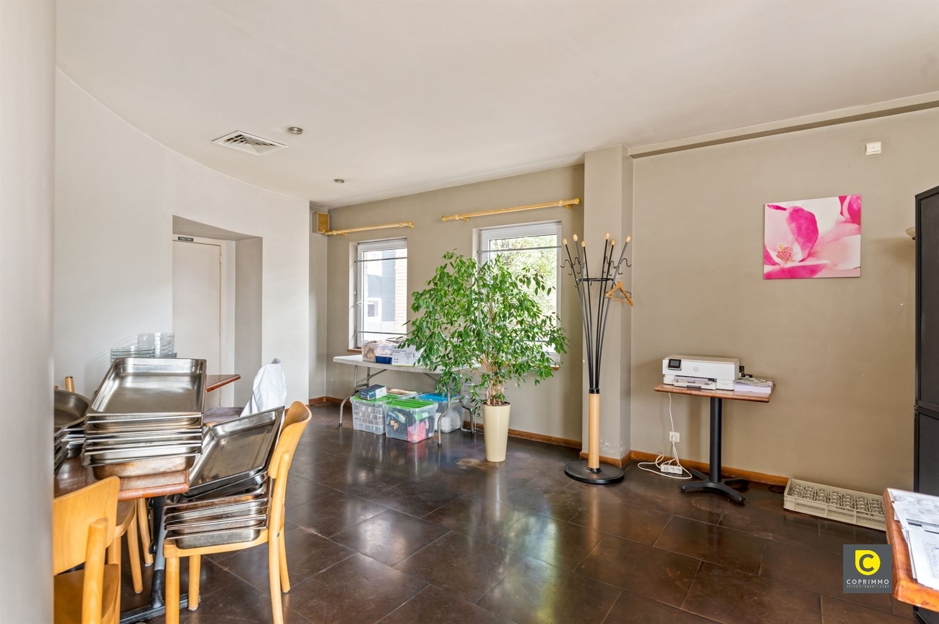 Commerciële ruimte op toplocatie! foto 7