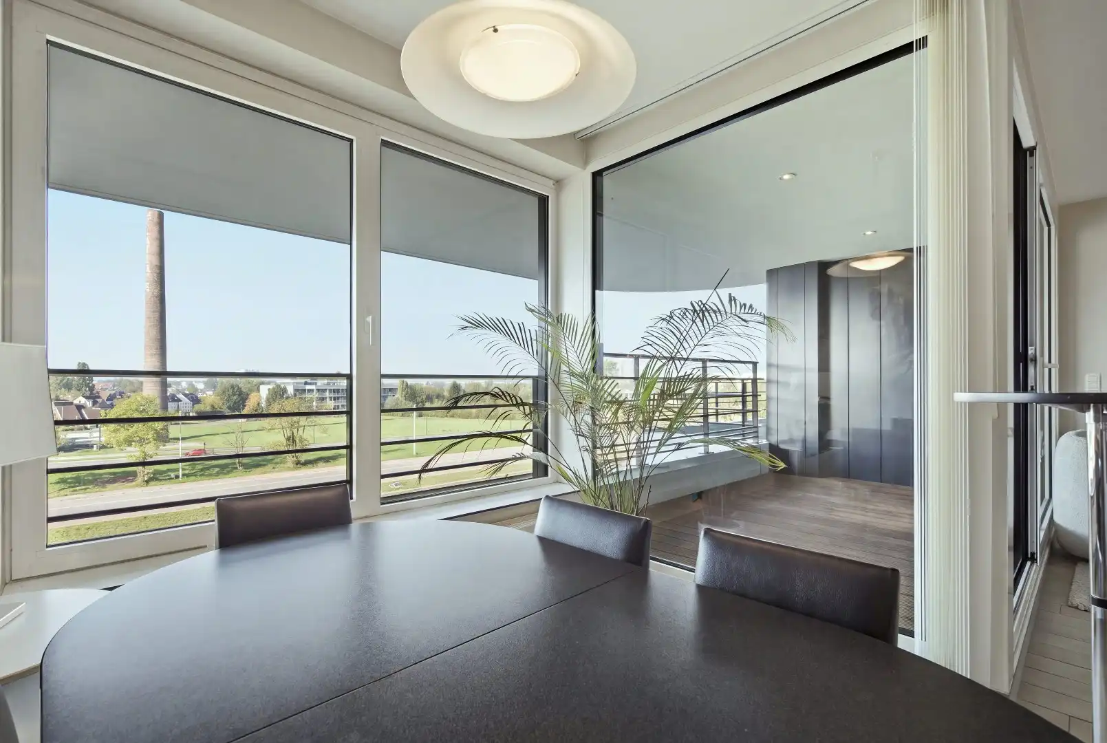 Exclusief wonen met een uniek zicht op het Albertkanaal foto 4