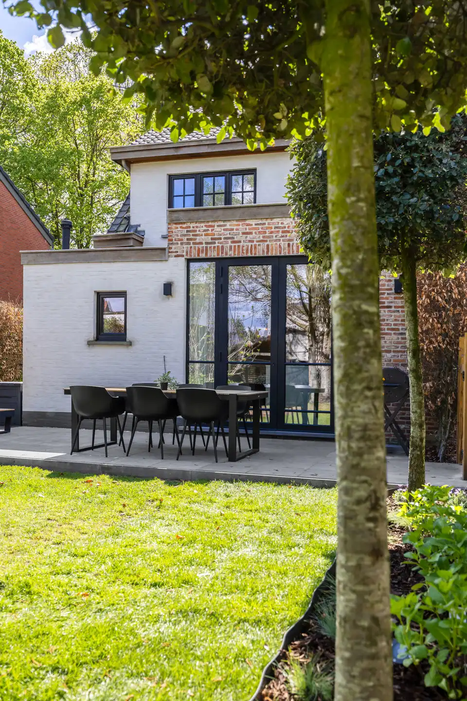 Stijlvolle woning op groene toplocatie nabij het centrum foto 25