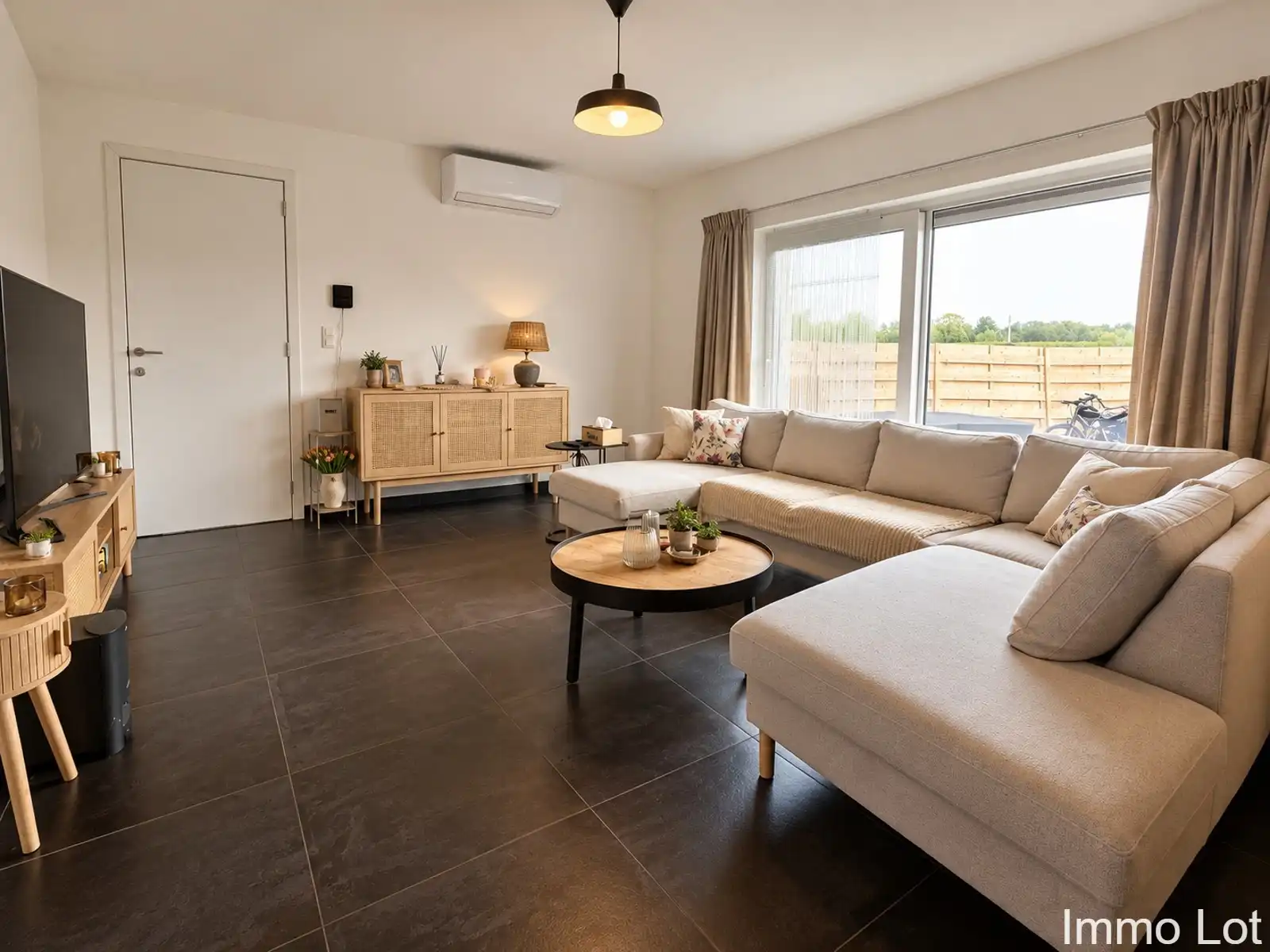 Rustig gelegen woning met twee slaapkamers te huur foto 3