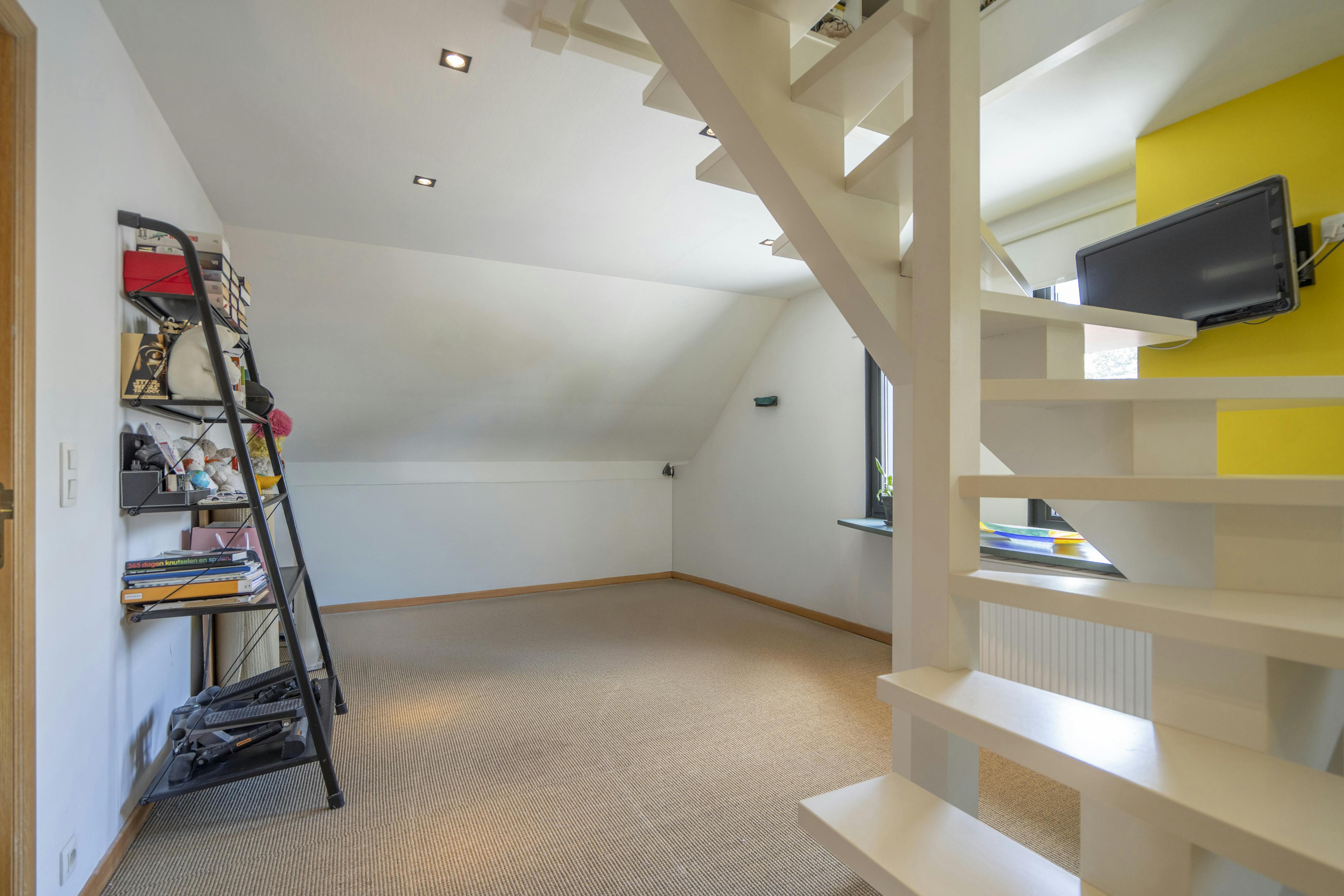 Instapklare villa te koop  met tuin en garage in Kortrijk foto 16
