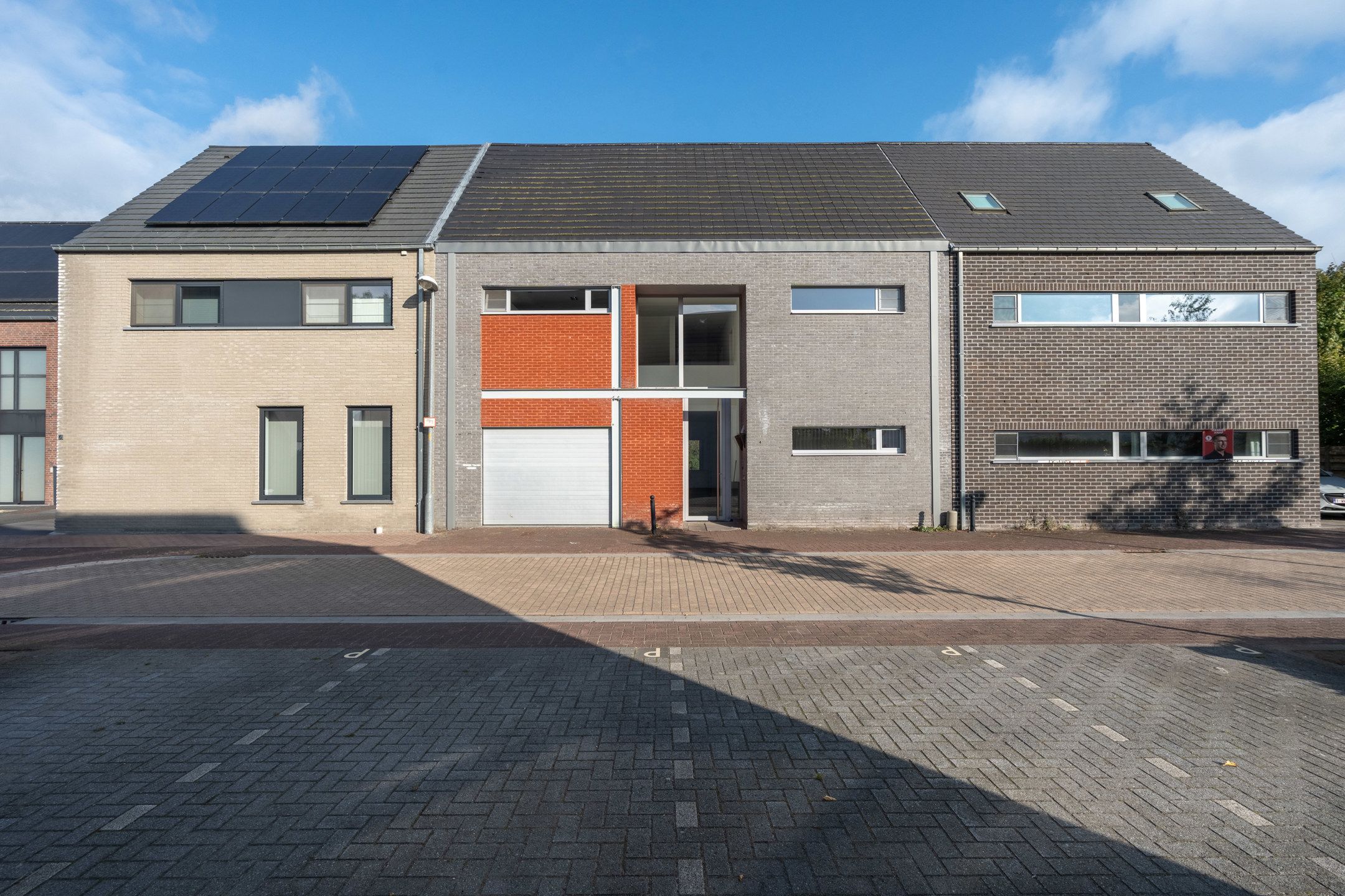 Energiezuinige gezinswoning met 5 slaapkamers te Schorvoort foto 2