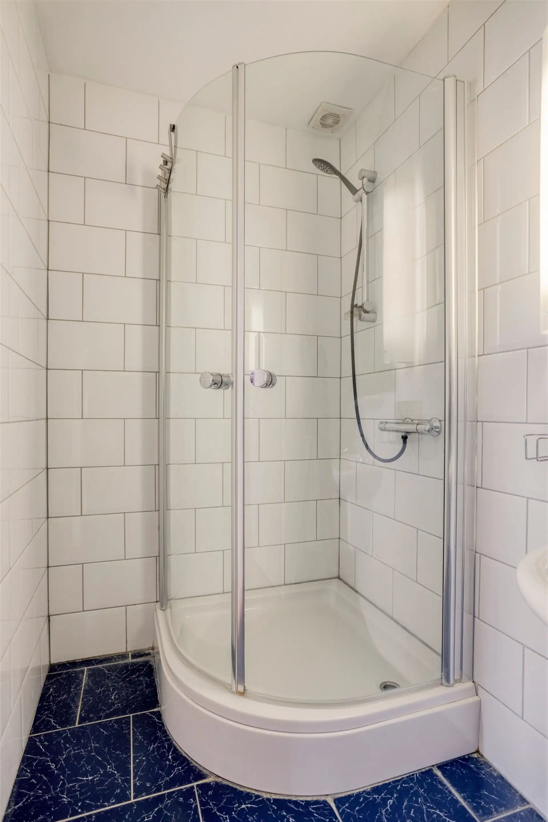 Ruime woning op een perceel van 20a! foto 25