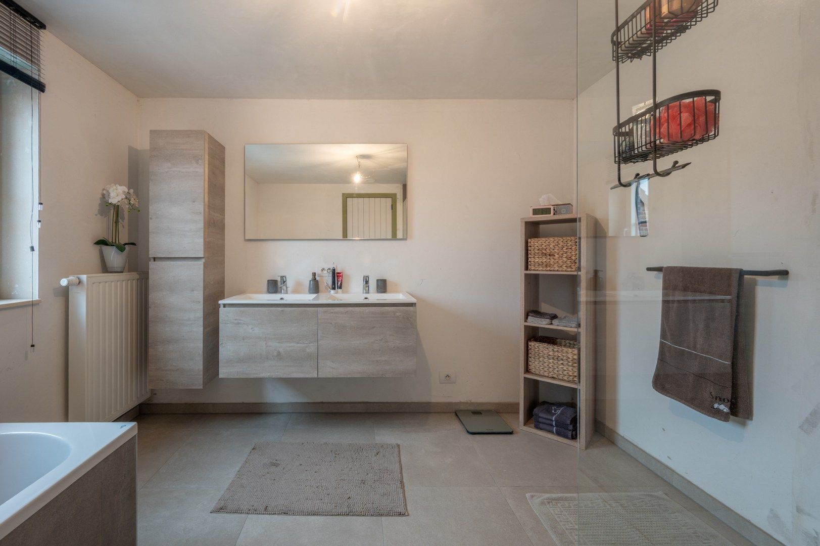 Recente en energiezuinige woning nabij het centrum van Jabbeke foto 12
