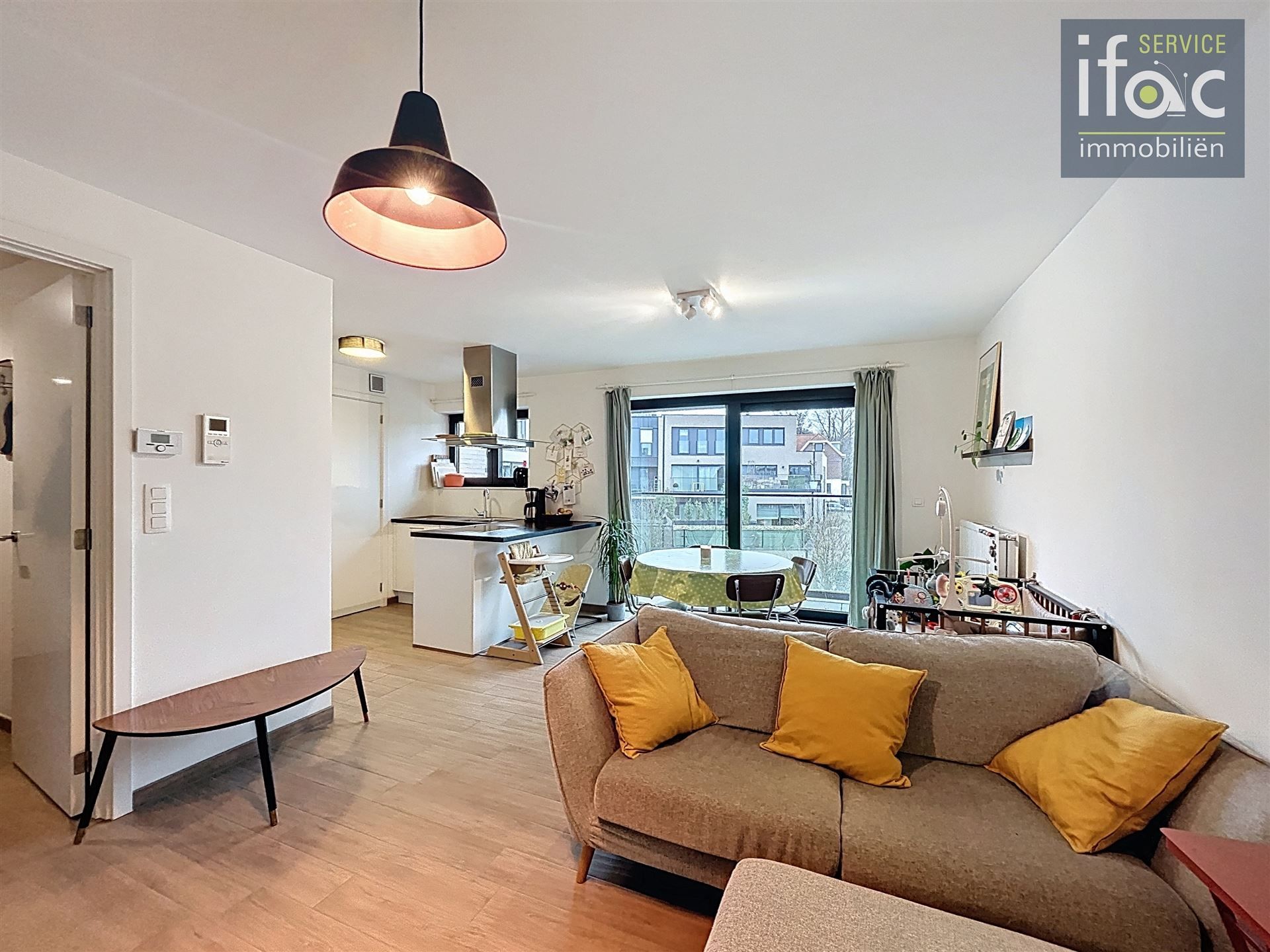 Prachtig duplex van +-90m² met 2 slaapkamers en parking foto 3