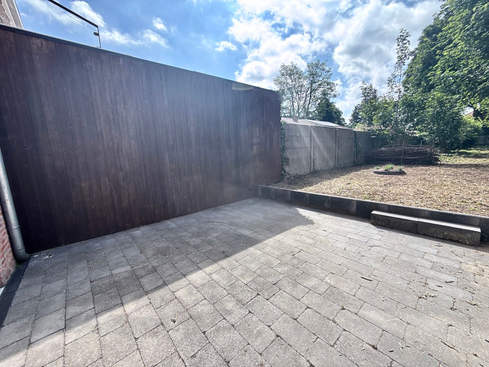 Gerenoveerde stadswoning met 3 slpks en riante tuin foto 8