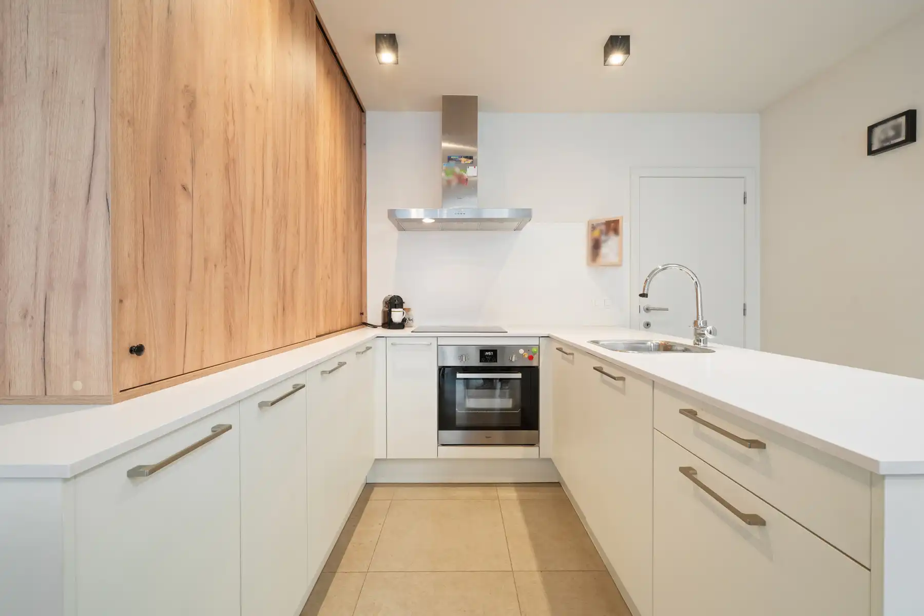 Lichtrijk 2-Slpk Appartement met Gezellige Zuid-Koer in Melle foto 9