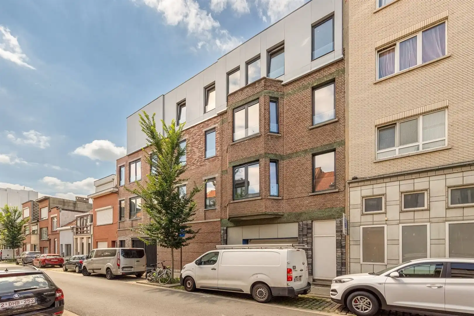 Lichtrijk renovatie appartement met 2 slaapkamers op toplocatie in Merksem foto 21