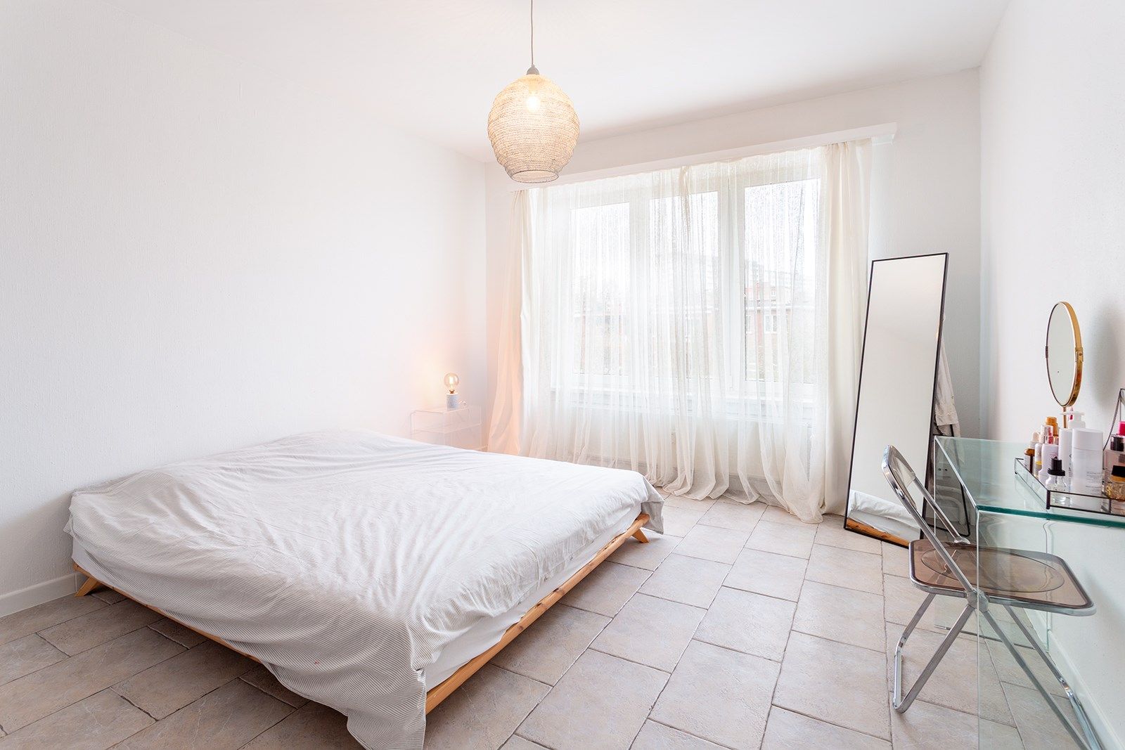 Gerenoveerd 2-slaapkamerappartement   foto 12