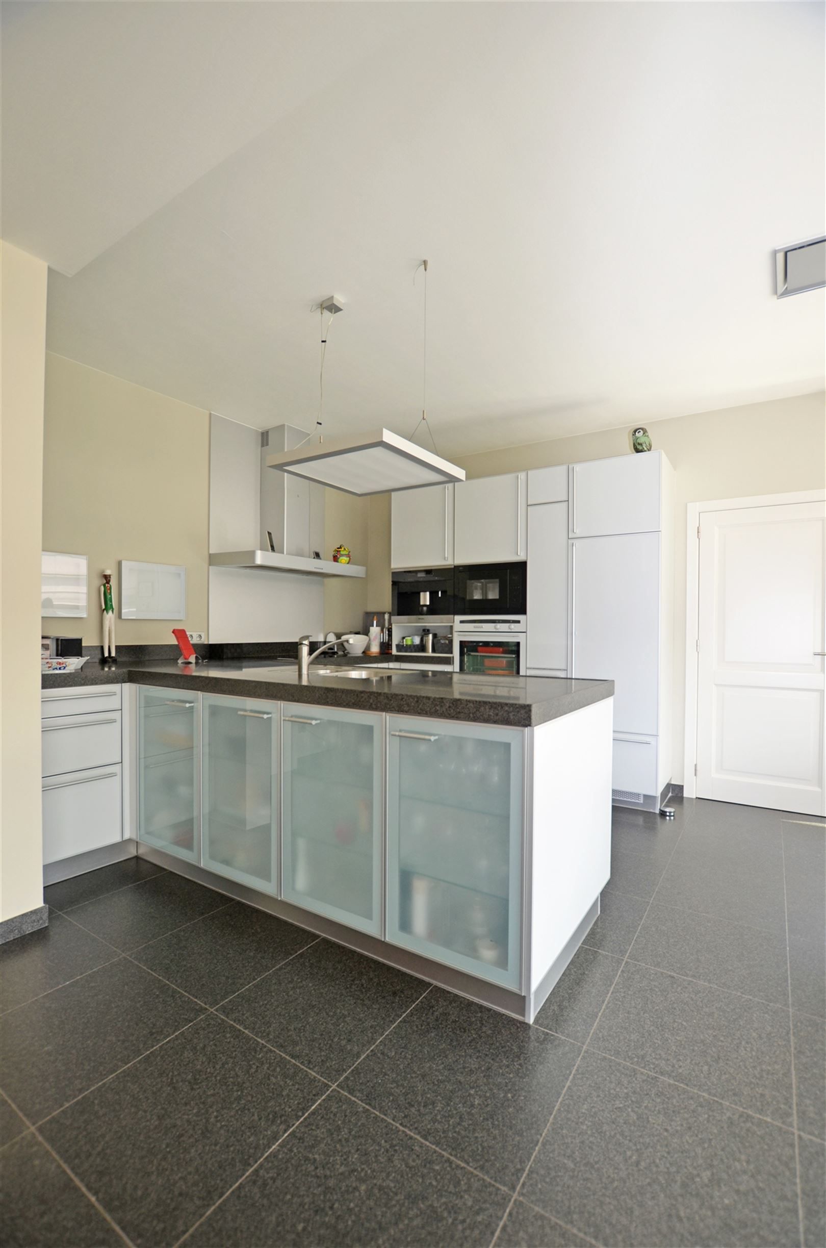 Instapklare villa met gelijkvloers nachtgedeelte foto 8