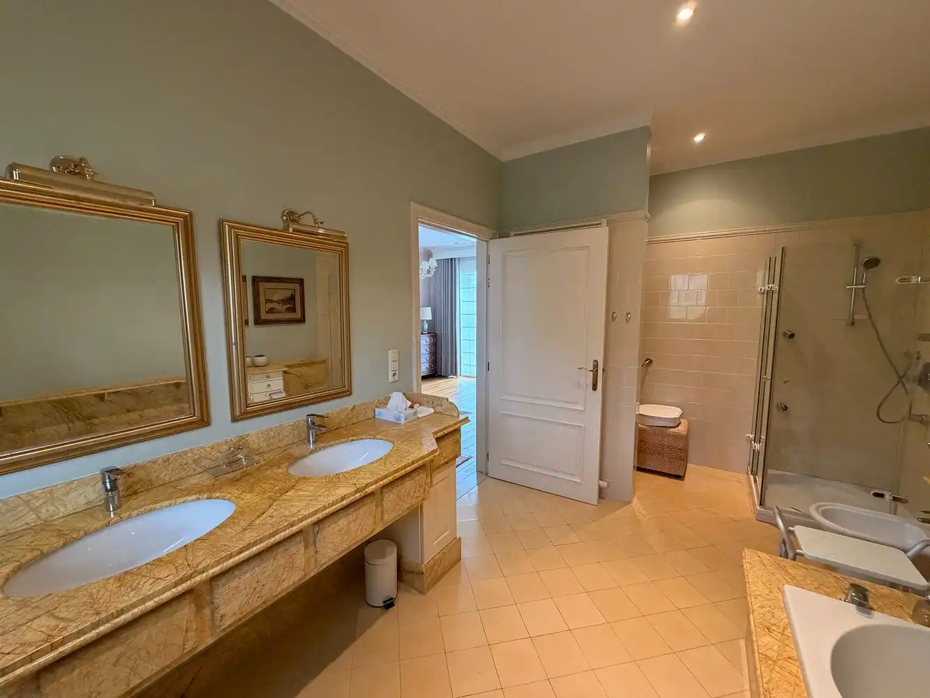 PRACHTIGE VILLA TE HUUR foto 14