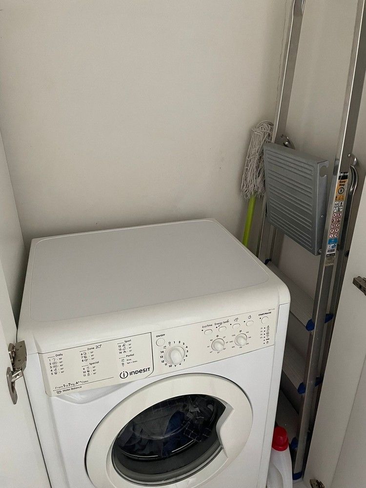 Zeer mooi en recent gerenoveerd één-slaapkamer appartement te Deurne. foto 16