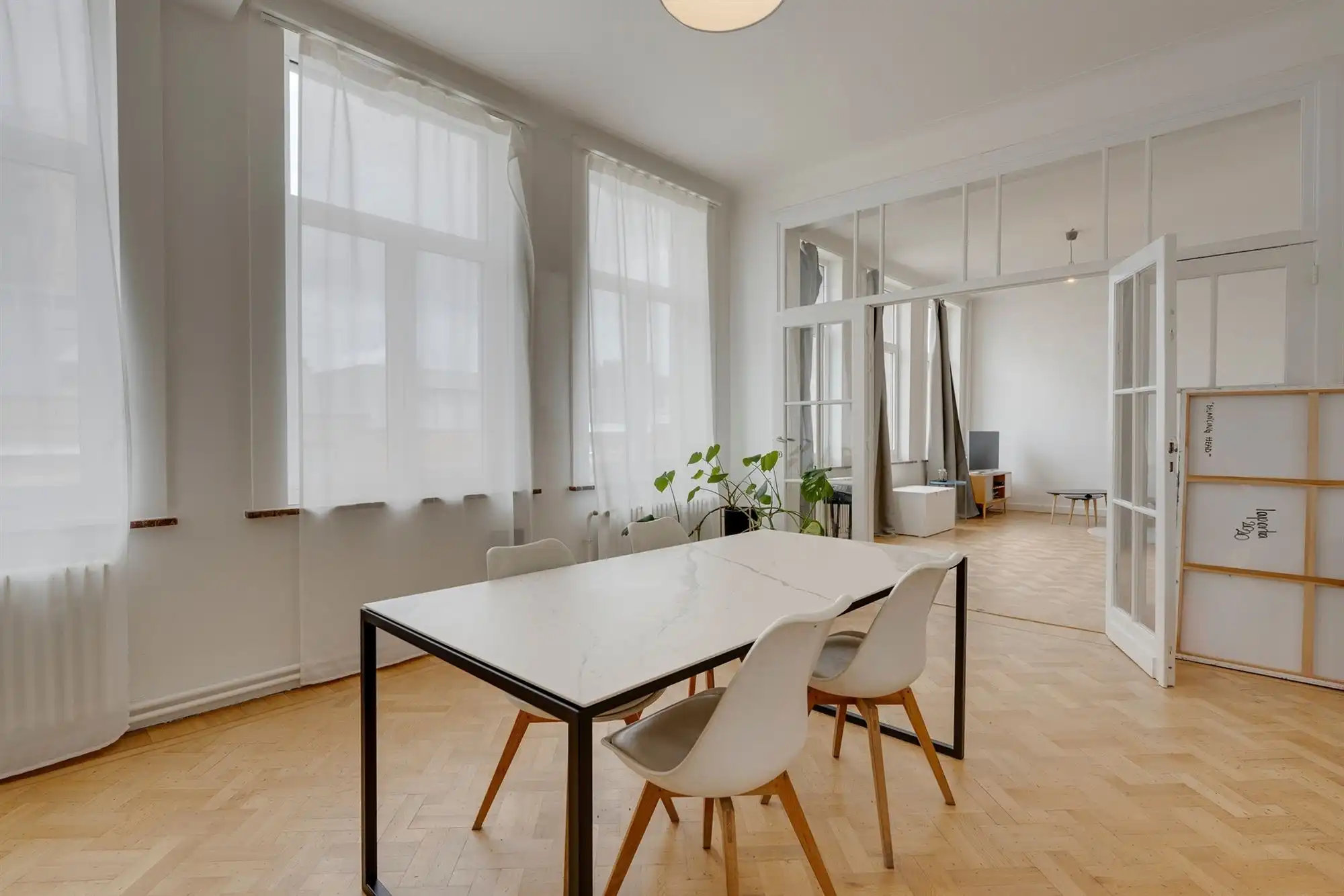Polyvalent gebouw op het Zuid - ca 590 m² vloer - perceel ca 300 m² foto 3