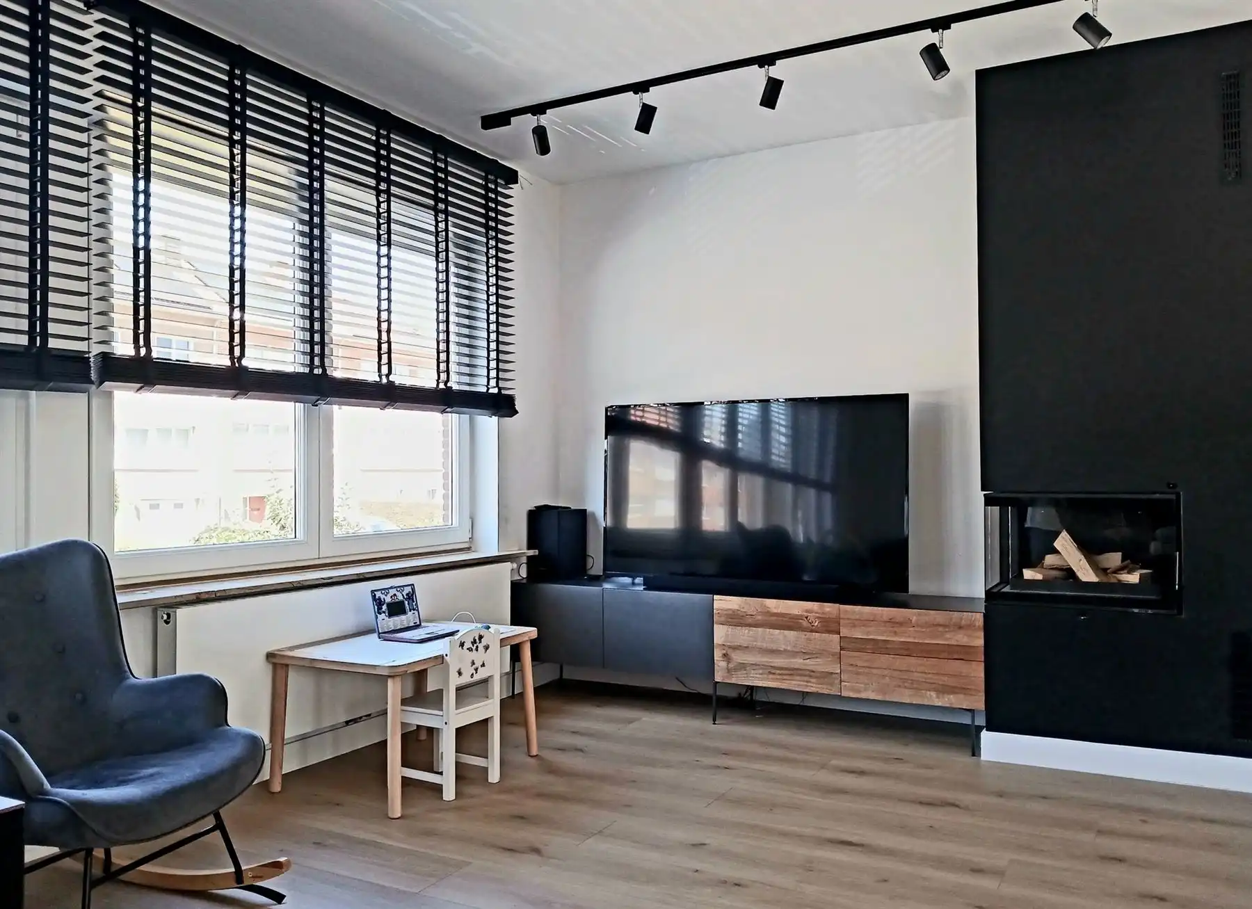 INSTAPKALRE 3 GEVEL WONING MET GARAGE foto 6