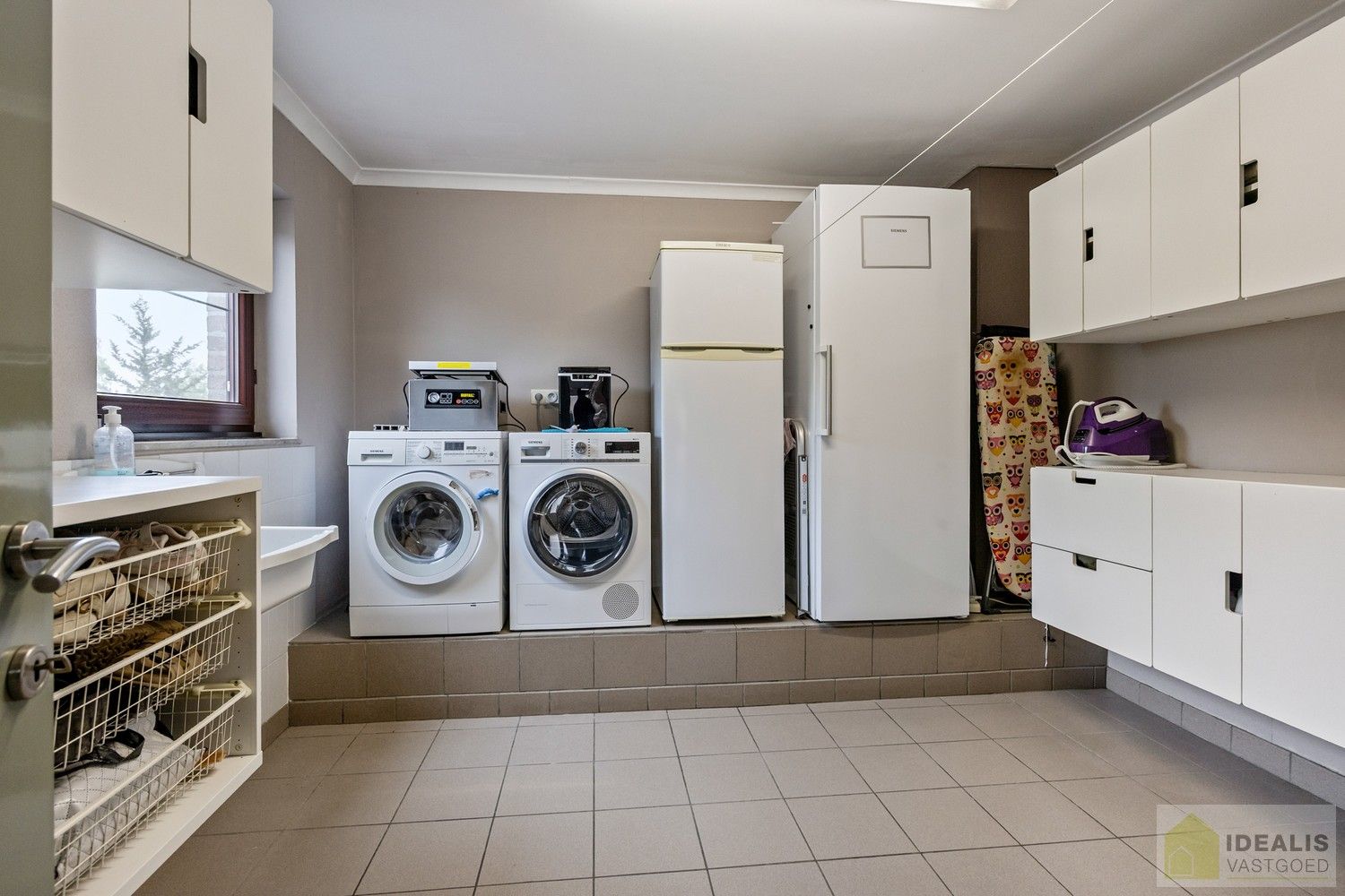 RUIME EN PERFECT ONDERHOUDEN WONING MET 4 SLAAPKAMERS OP KNAP PERCEEL VAN MAAR LIEFST 14A61CA foto 15