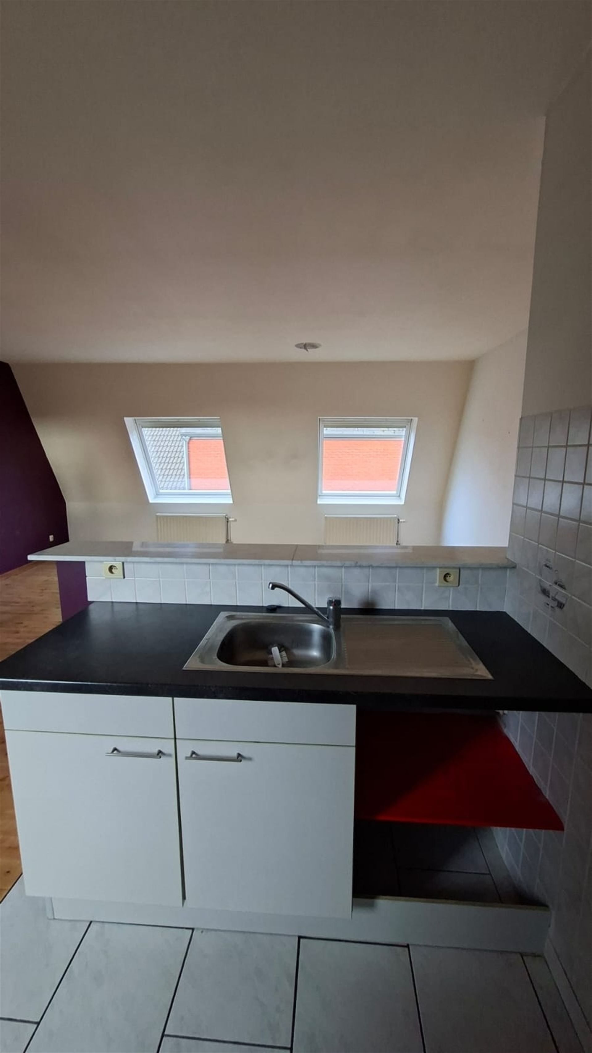 Gezellig appartement met ruim terras in centrum Boom! foto 5