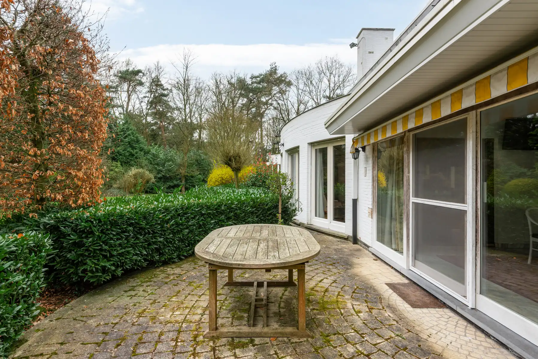 Te renoveren villa op toplocatie, voorkant Schilde  foto 34