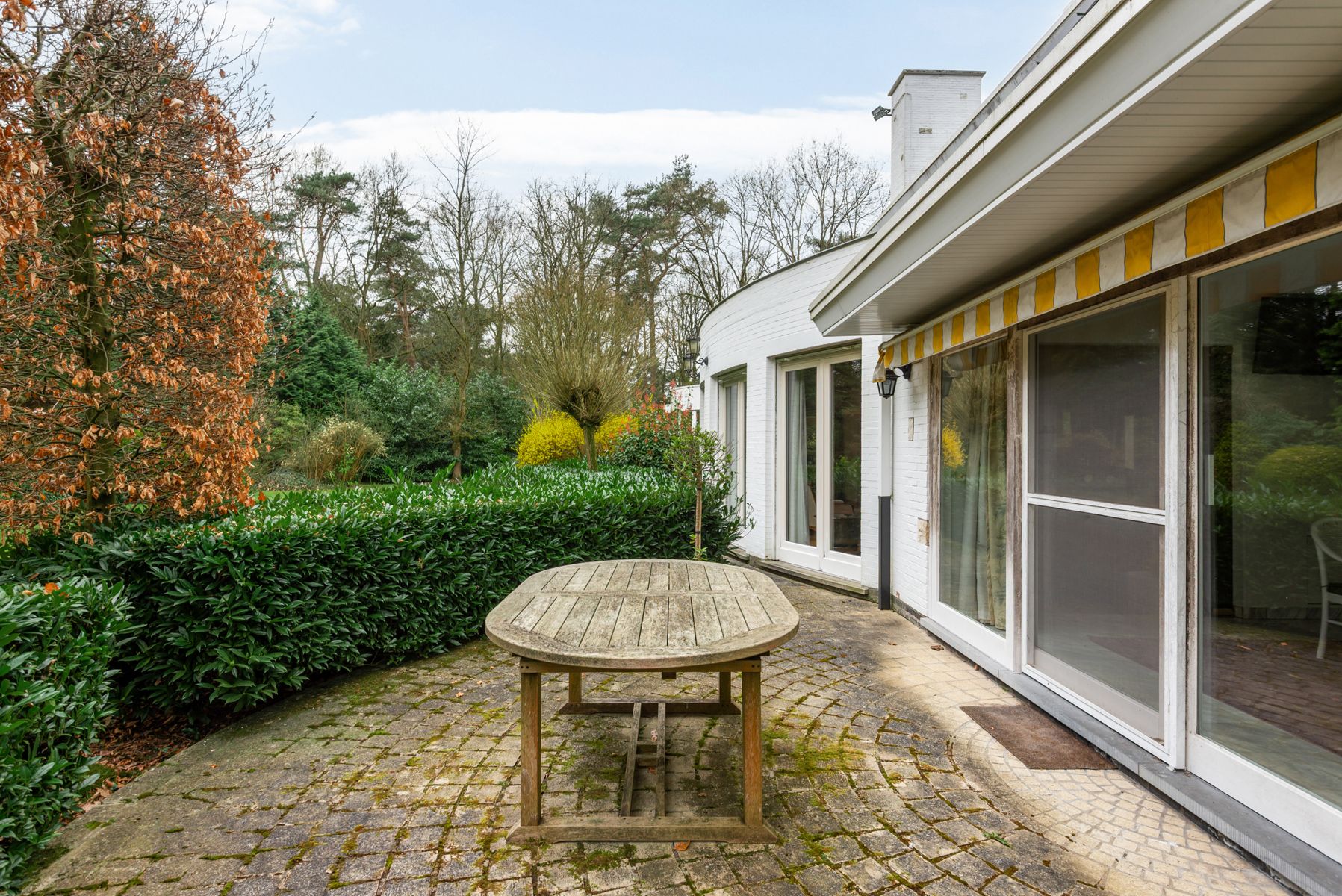 Te renoveren villa op toplocatie, voorkant Schilde  foto 34