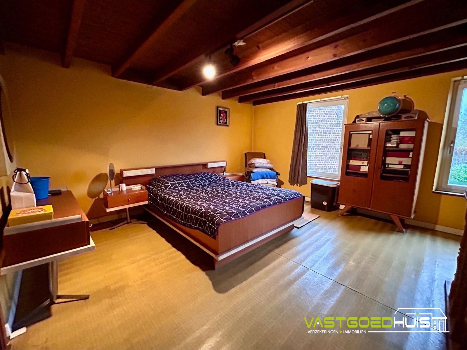 Karaktervolle, halfopen bebouwing met tuin foto 14