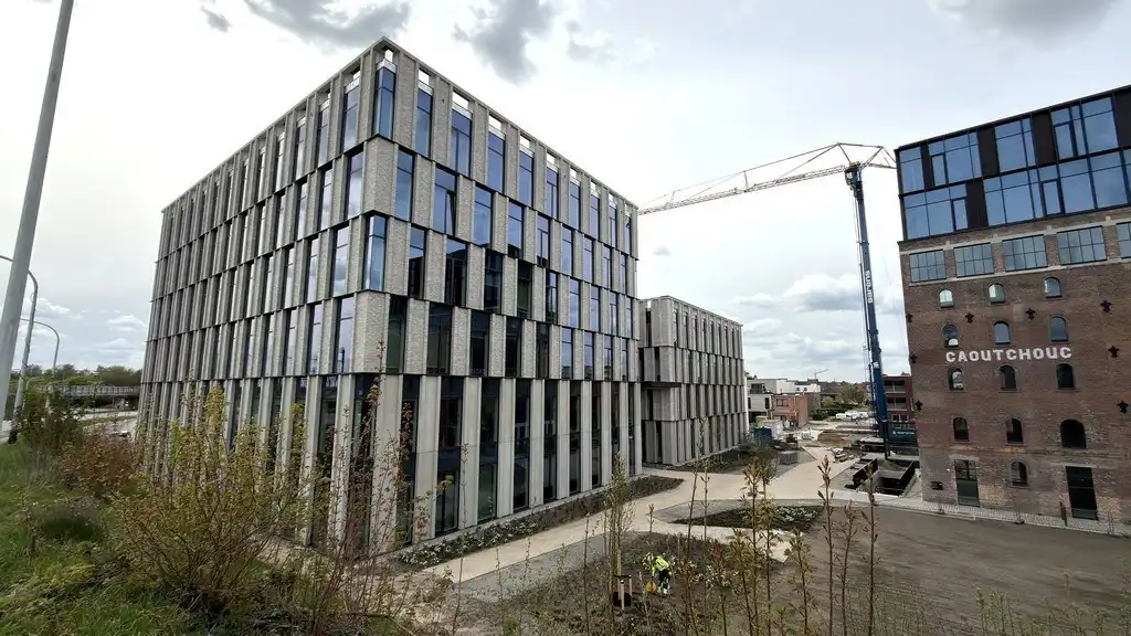 Nieuwbouw kantoren te huur in gebouw Innovation te Mechelen foto 22