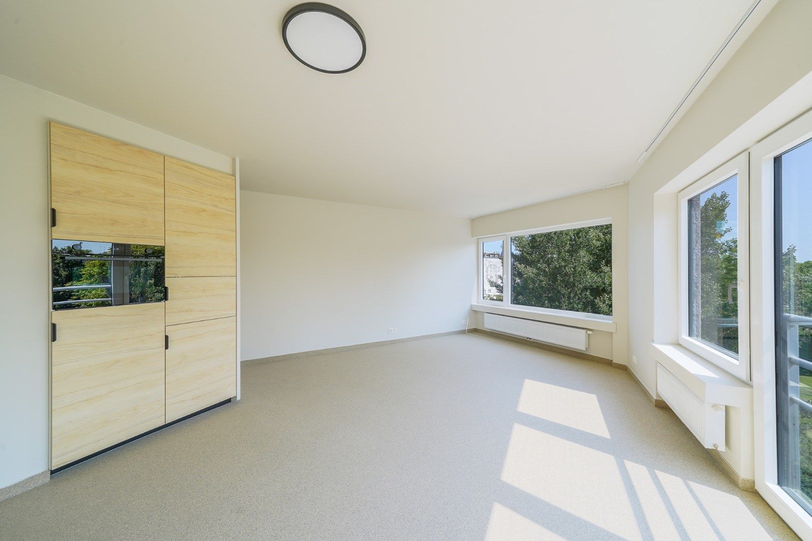 Stijlvol gerenoveerd 2-slaapkamerappartement in Centrum Oostende foto 6