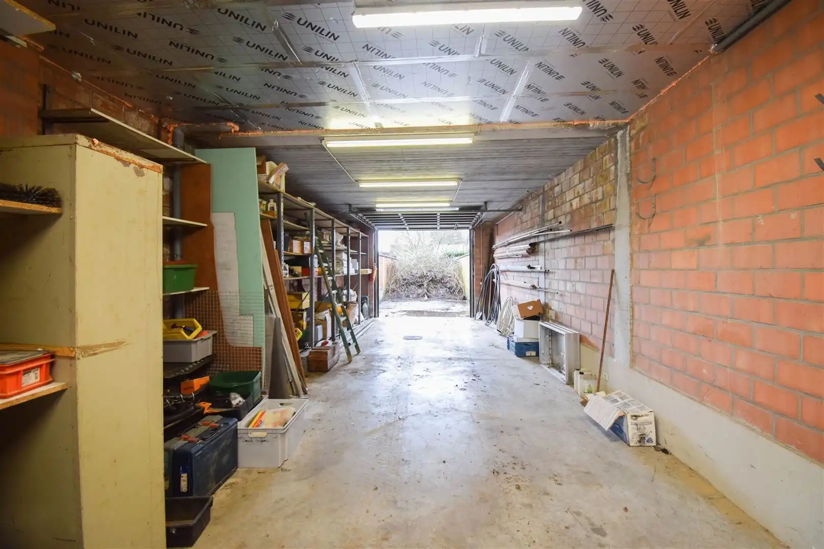 Centraal gelegen magazijnruimte met buitenruimte foto 5