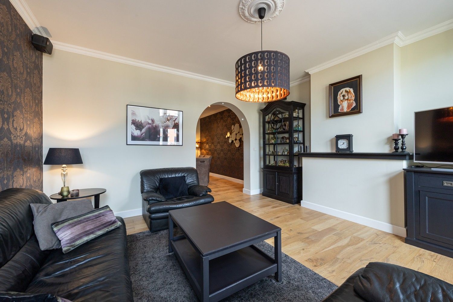 Karaktervol herenhuis met hedendaags comfort en tuin in Deurne foto 11